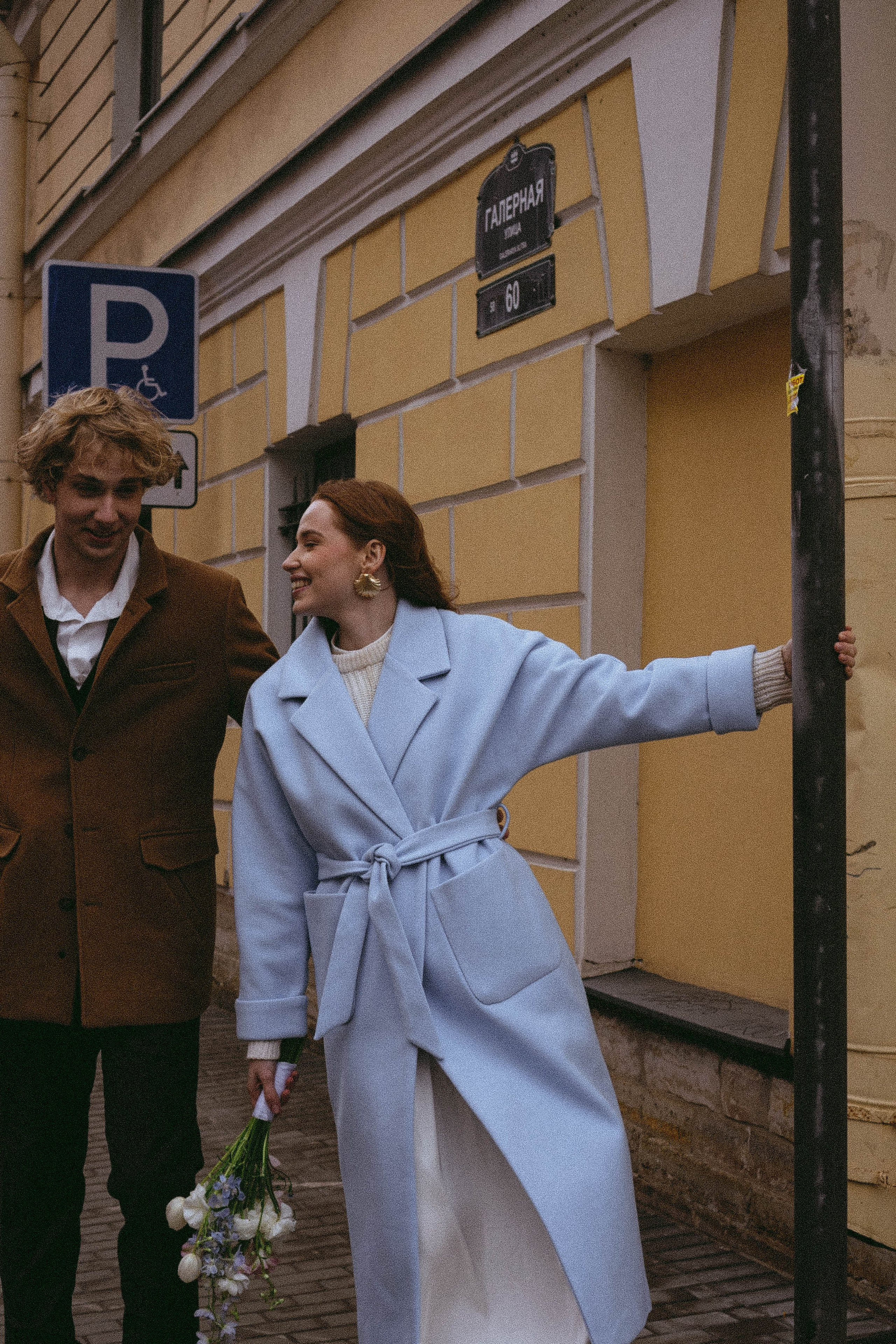 СВАДЕБНАЯ СЬЕМКА В ОТЕЛЕ. СБОРЫ ЖЕНИХА И НЕВЕСТЫ И ТАКЖЕ ТОР И ПОДГОТОВКА К ПРОГУЛКЕ И ПРОГУЛКА ПО ПЕТРОГРАДКЕ. Профессиональный фотограф, Санкт-Петербург — Виктория Богомолова