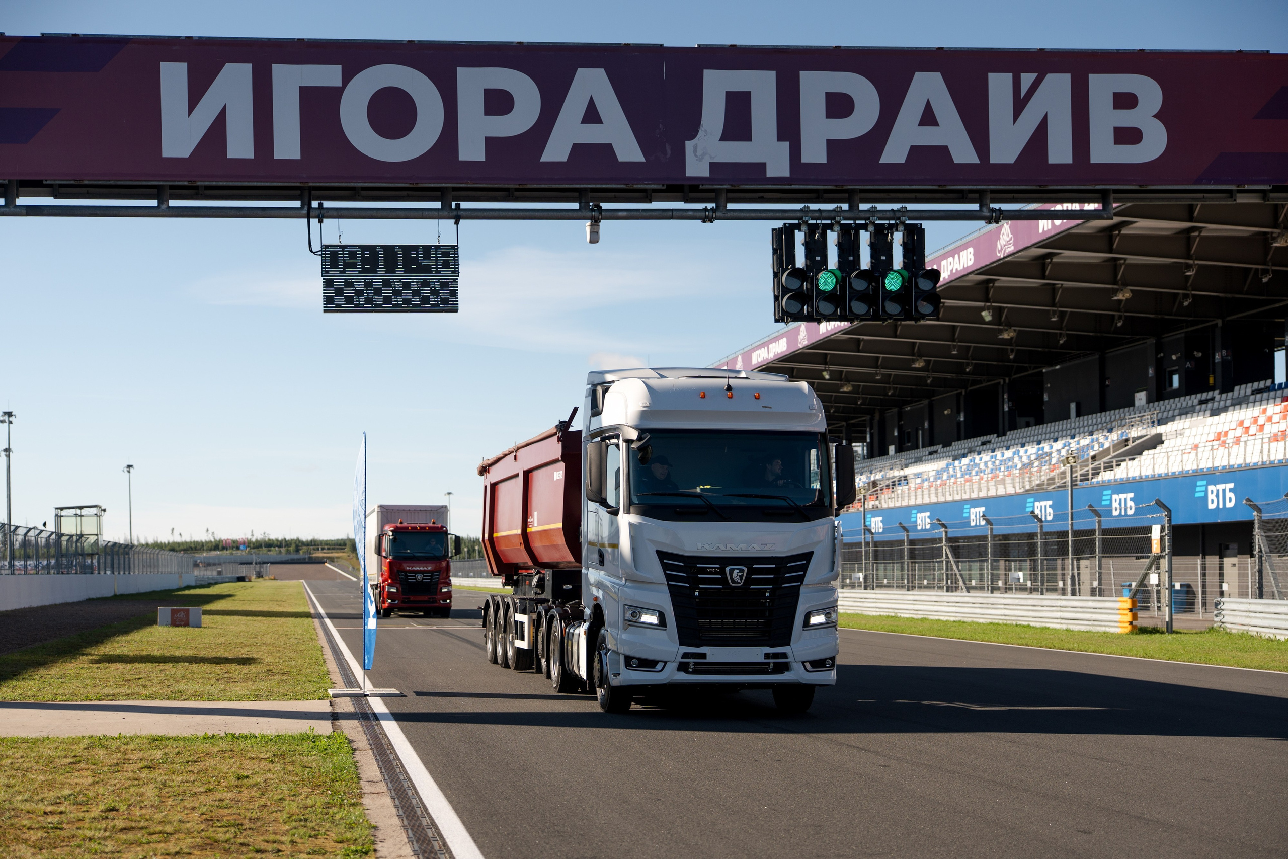 KAMAZ. Свадебный фотограф Санкт-Петербург СПб