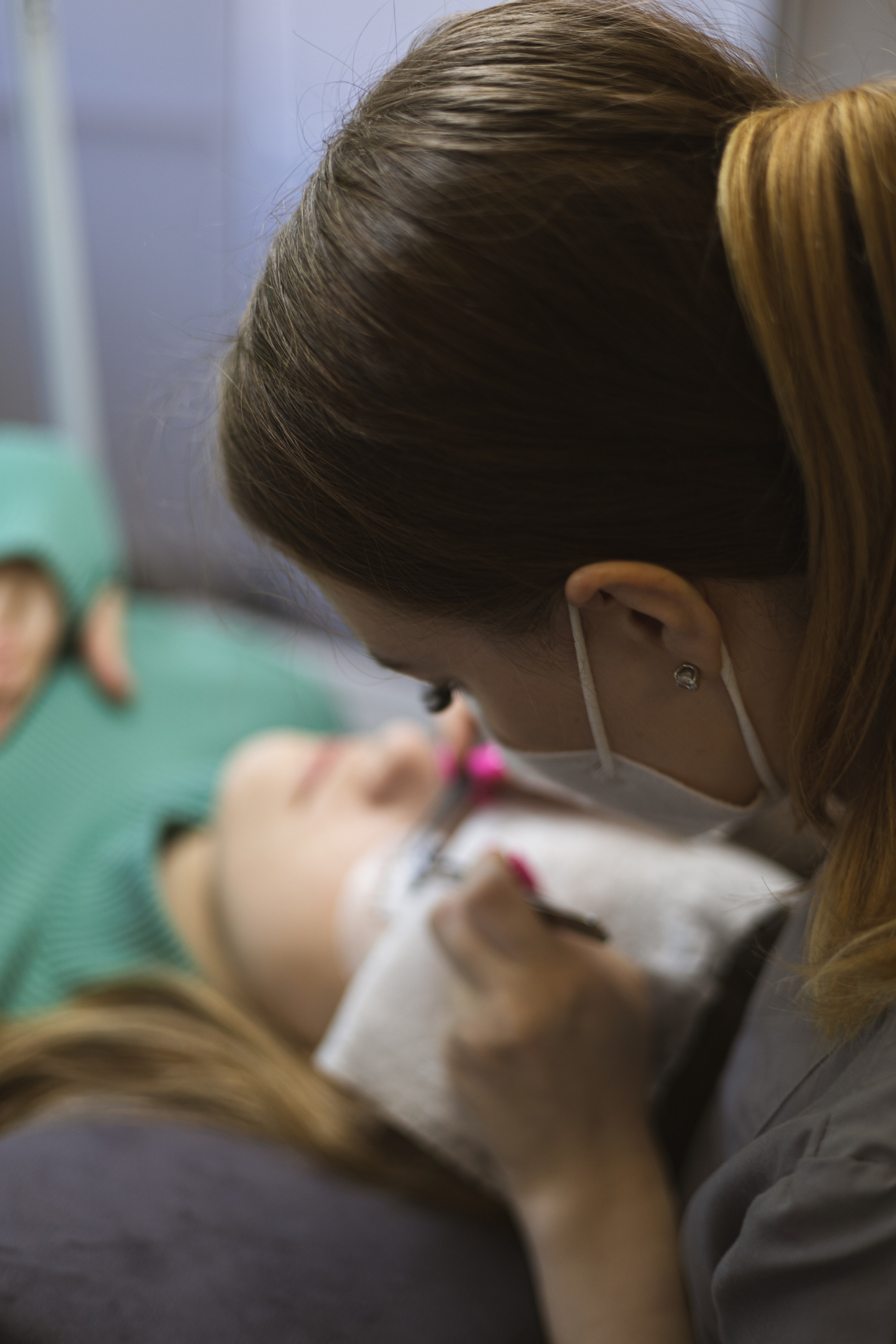 Для мастера по наращиванию ресниц