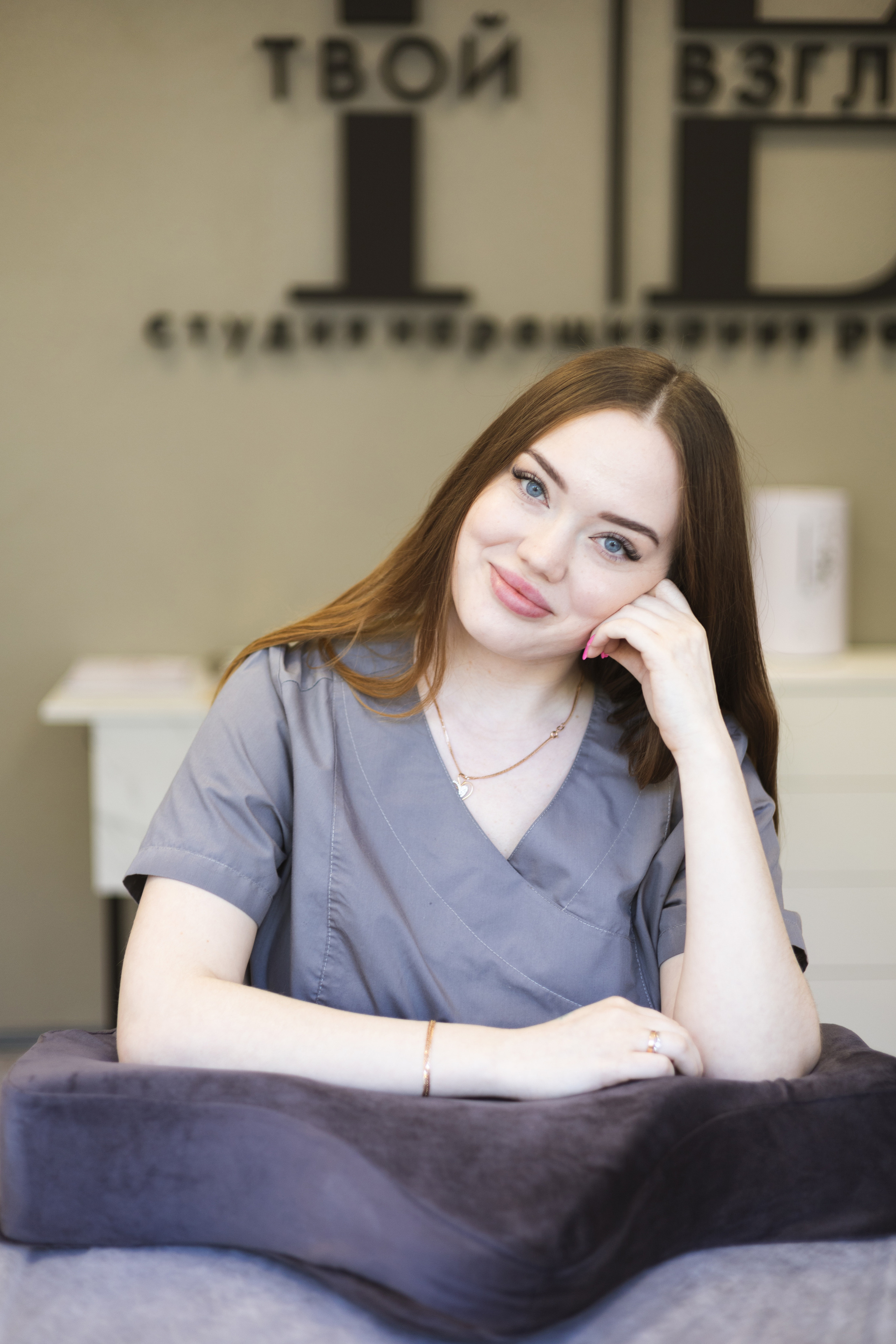 Для мастера по наращиванию ресниц