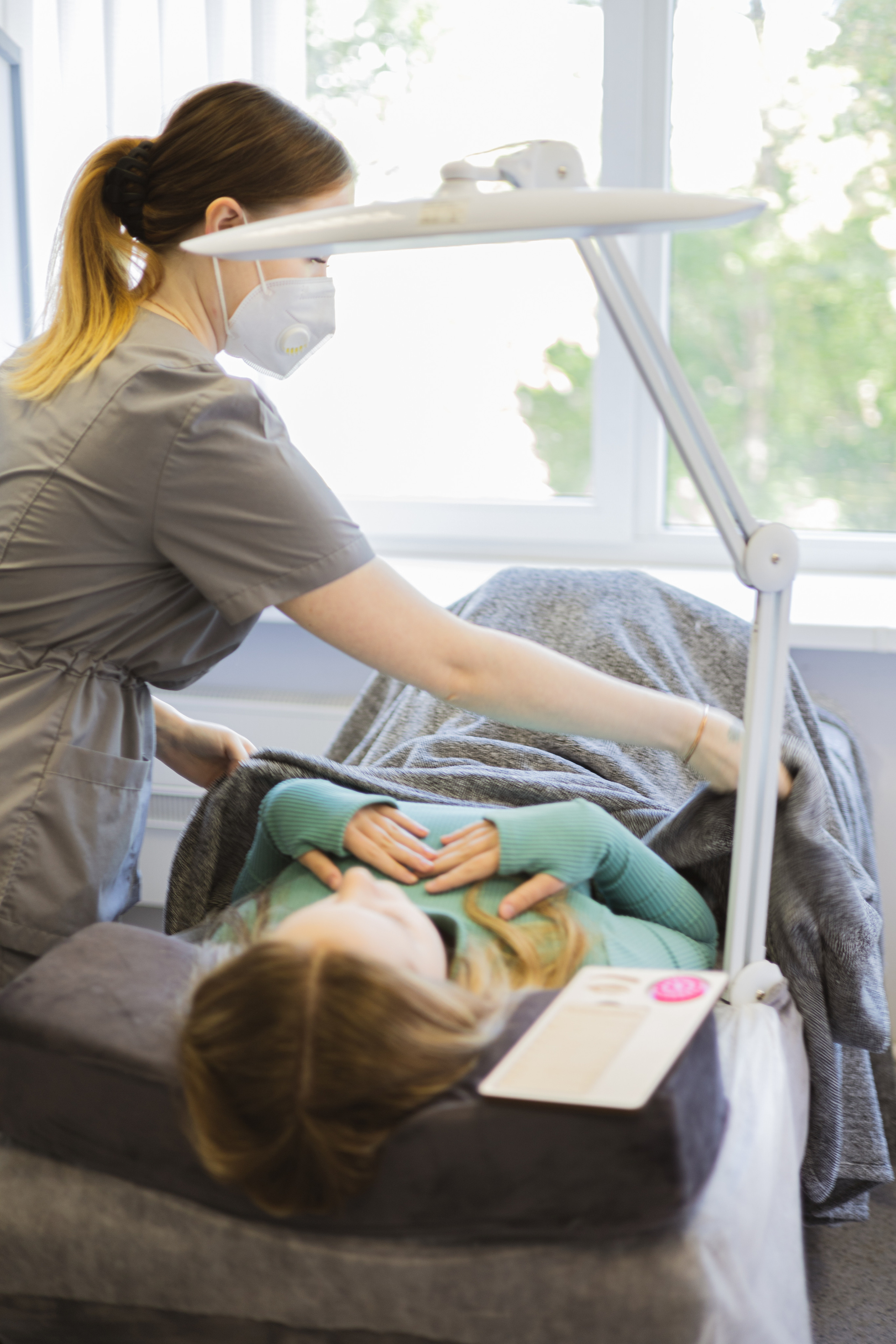 Для мастера по наращиванию ресниц