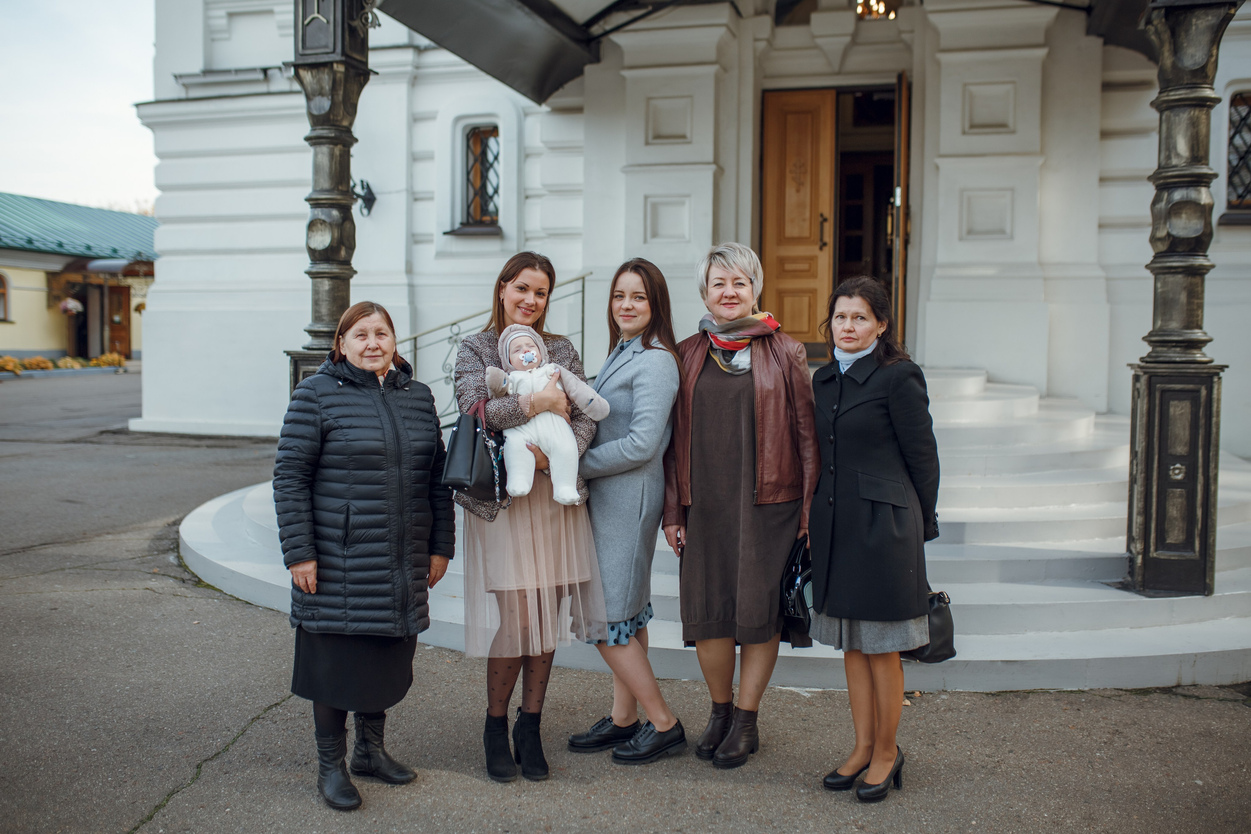 Крещение Артемия. Фотограф на Крещение, семейный фотограф в Москве