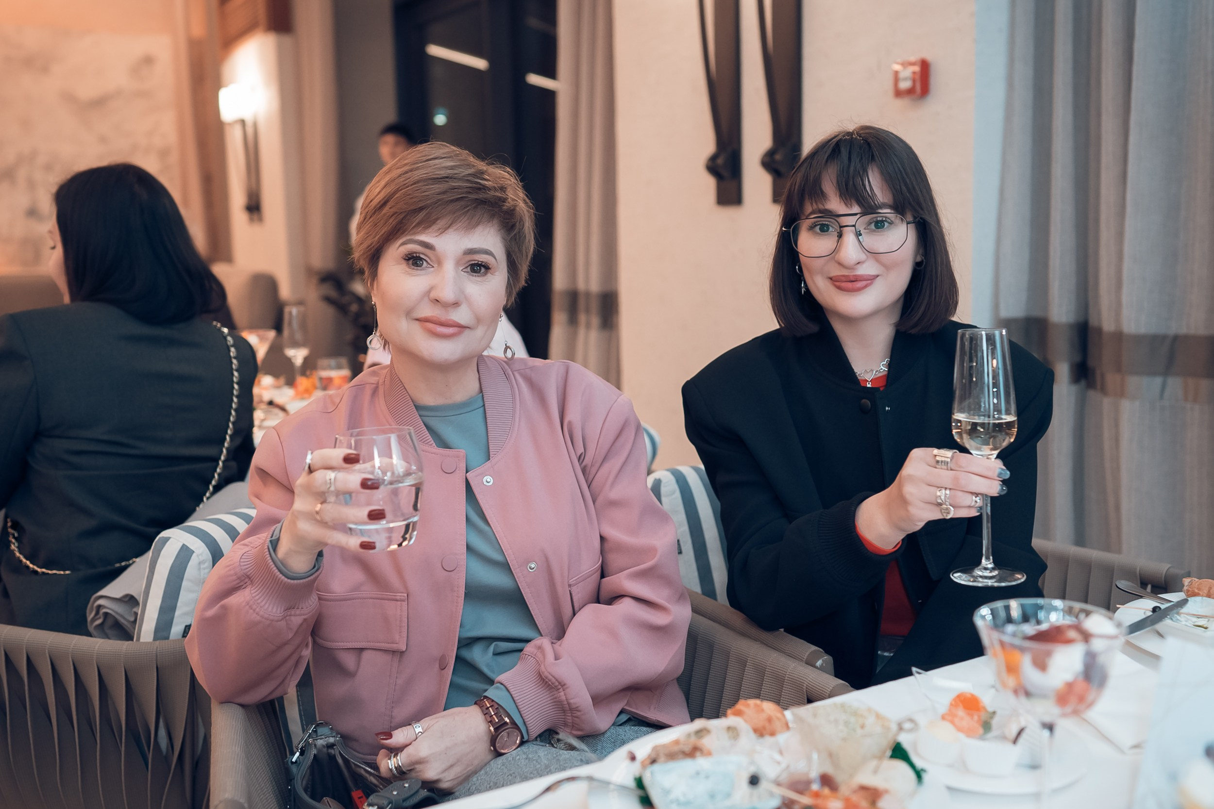 Стильный девичник в Luciano (Крым Форос). Церковный фотограф Севастополь