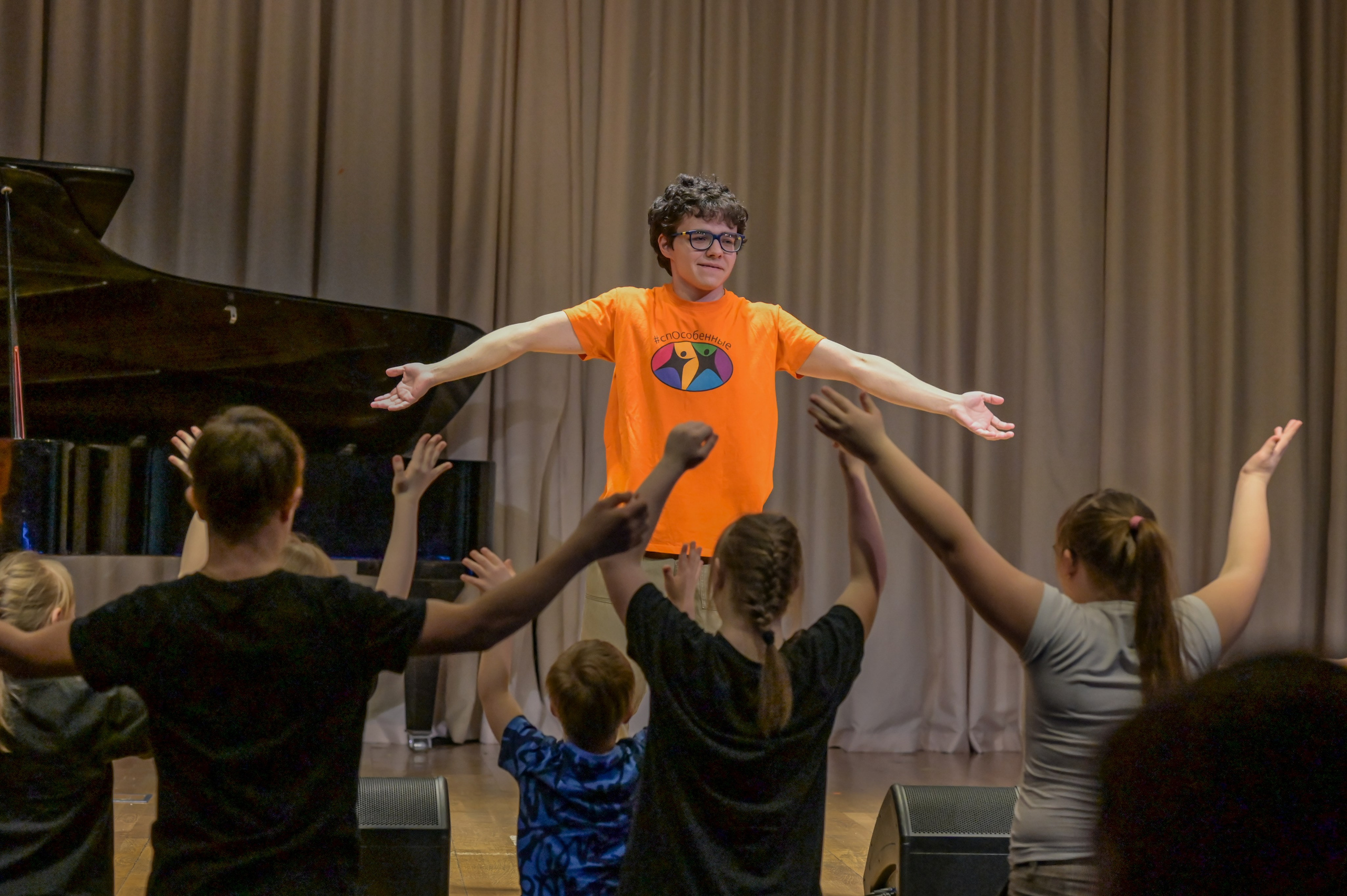 «Люди как люди» РДГБ 2024 г. Семейный и репортажный фотограф в Москве Анастасия Трубкина