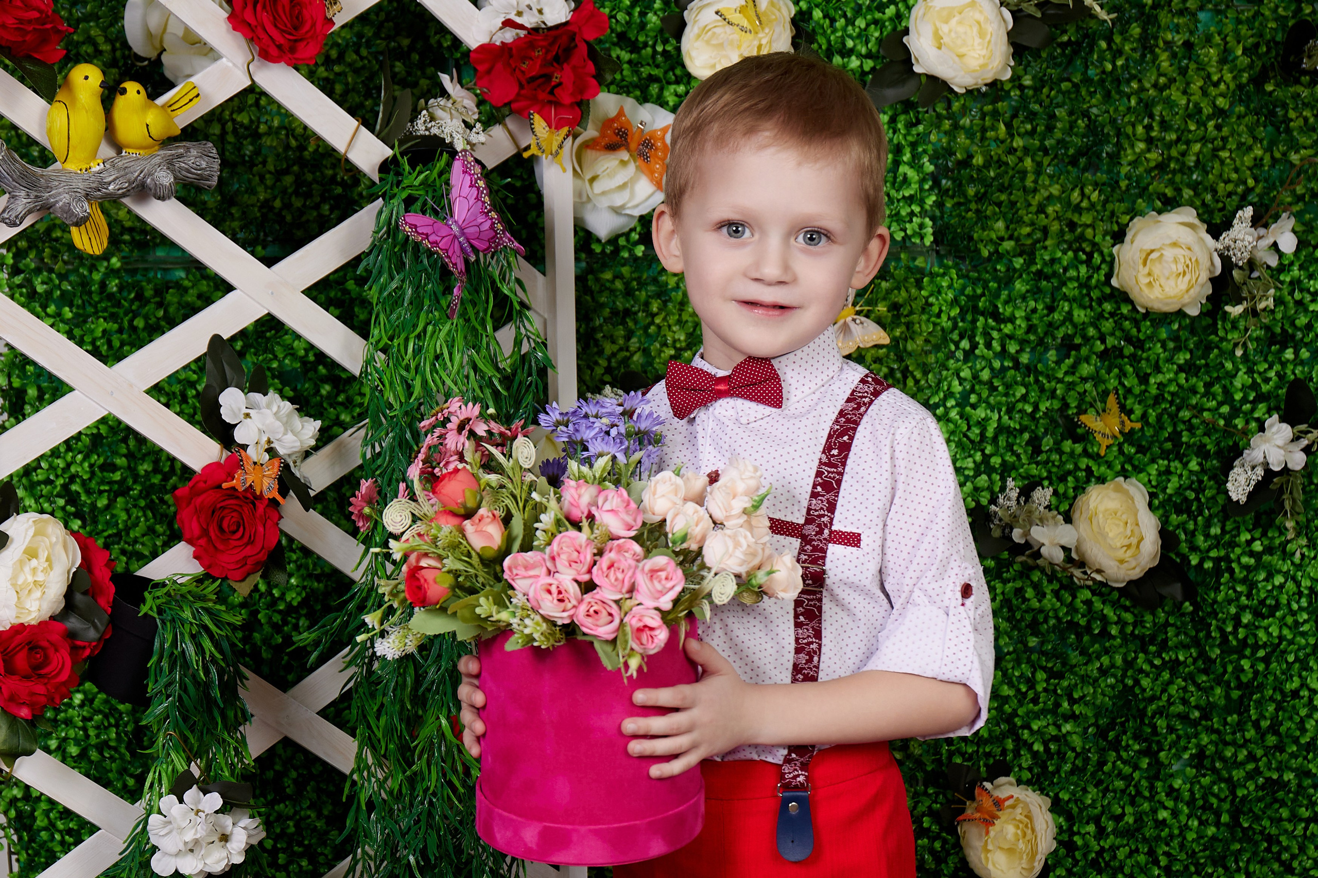 Цветы для мамы. Детская выездная фотостудия