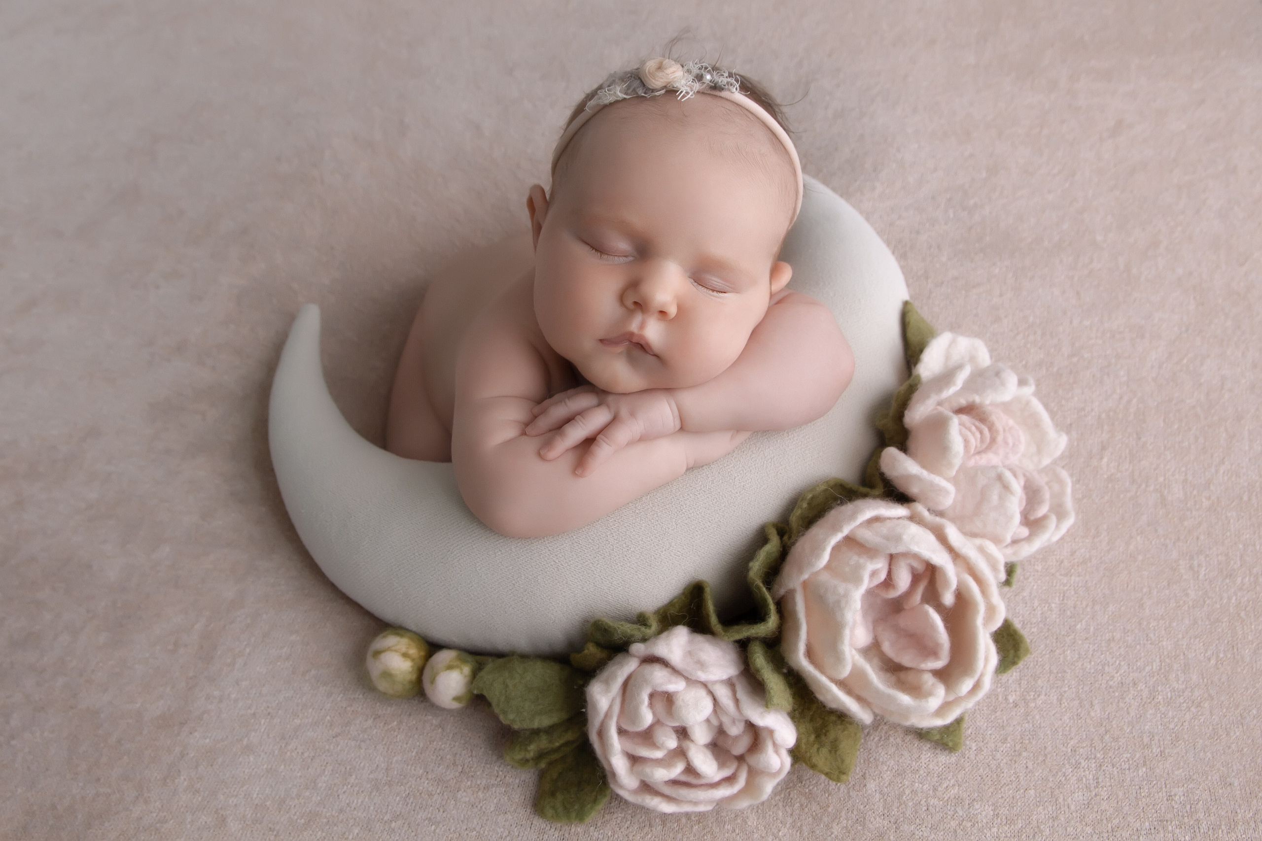 Портфолио. Самая первая фотосессия малыша! Профессиональная съемка новорожденных Newborn в Москве и МО!