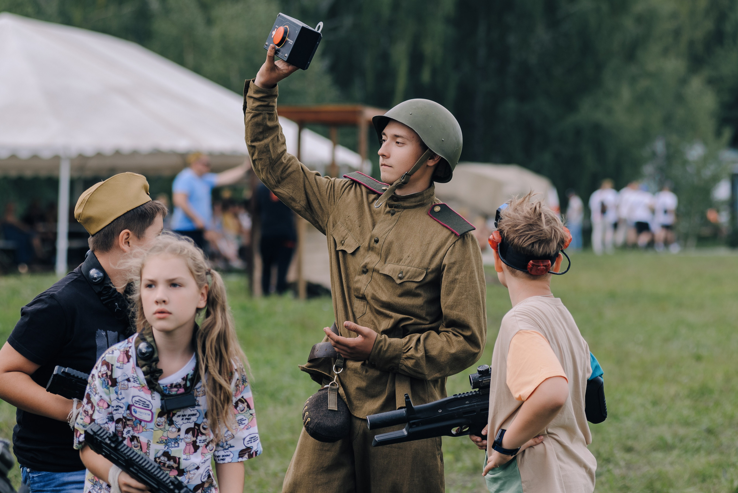 НАЗАД В БУДУЩЕЕ. РОССЕТИ. Репортажный фотограф Зуев Роман г. Челябинск