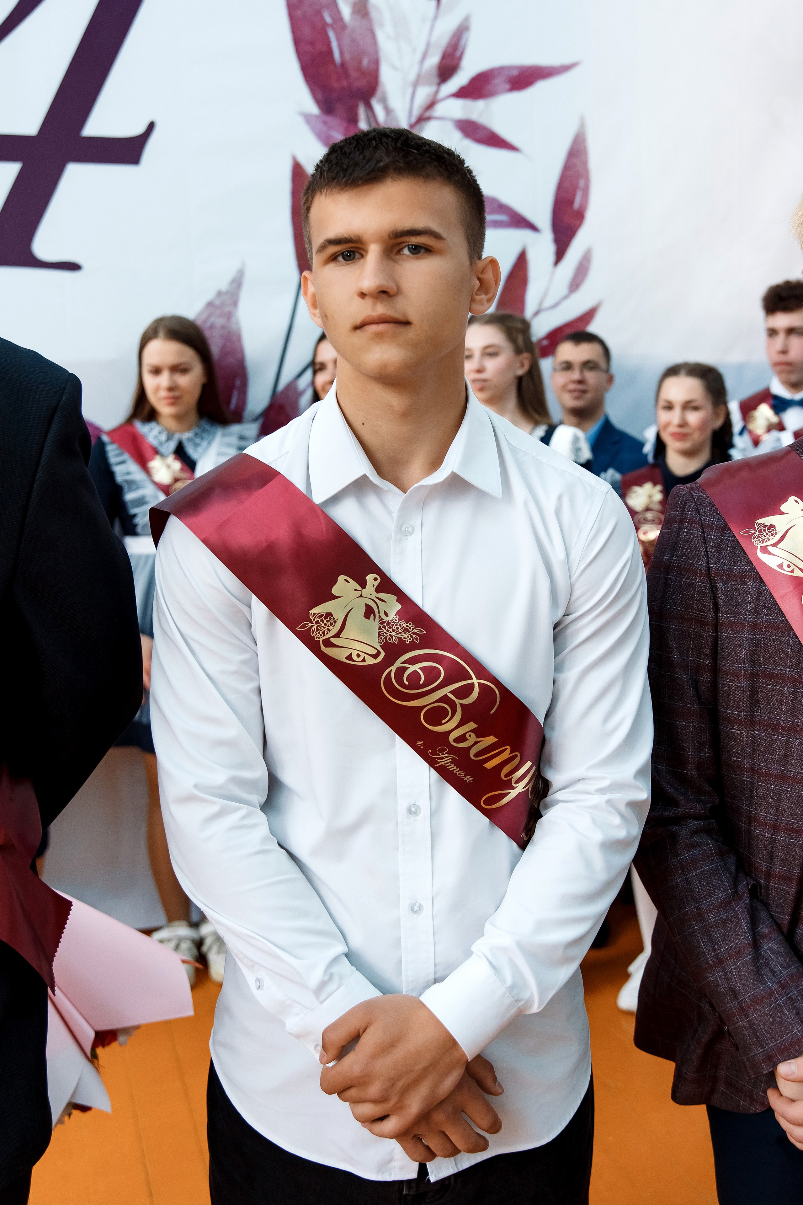 11 класс Последний звонок. Фотограф Любовь Корниенко, Примоский край