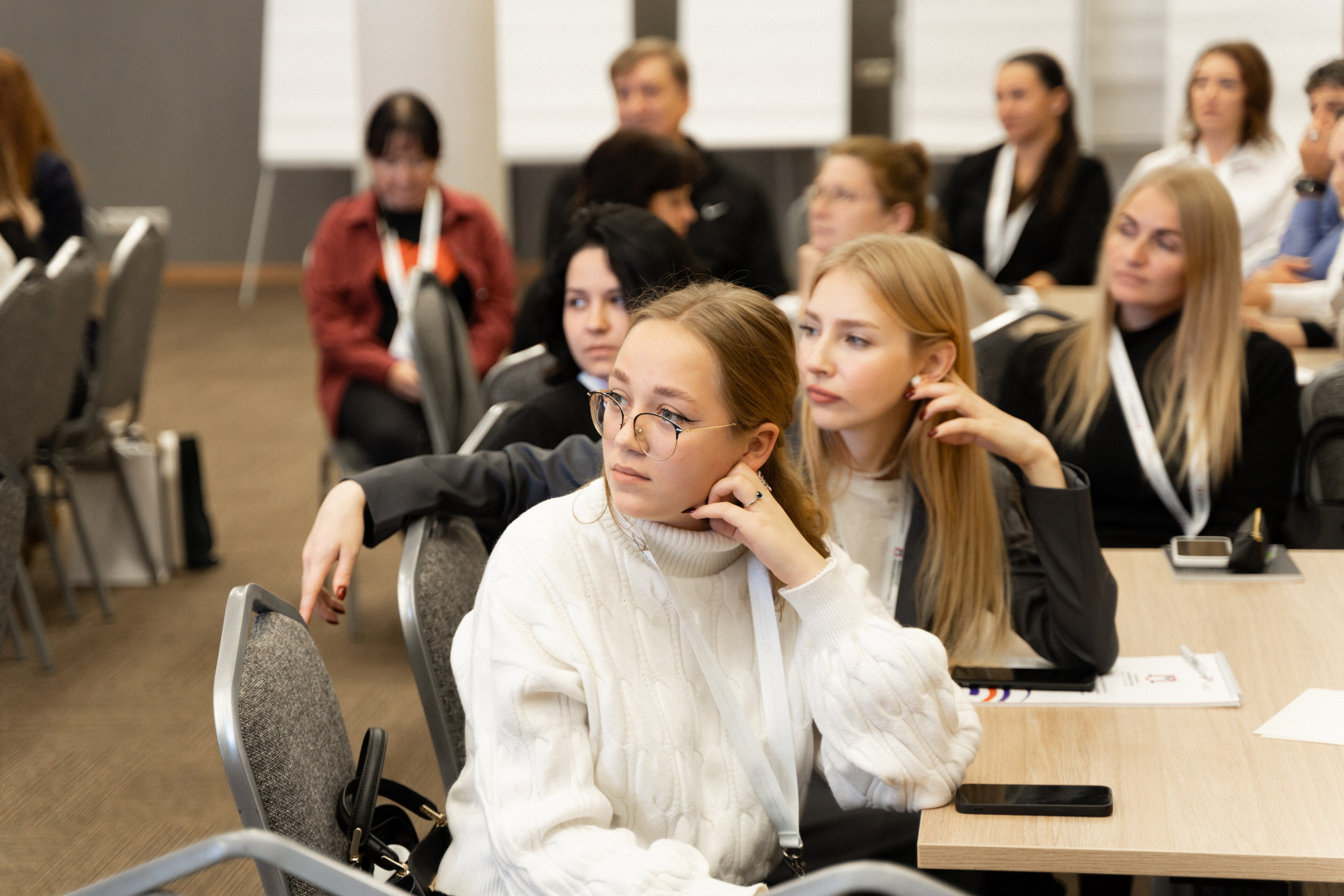 Окружной семинар в сфере профилактики от Росмолодежи в Амаксе 2024. Фотограф Надежда Погребняк | Рязань | Москва