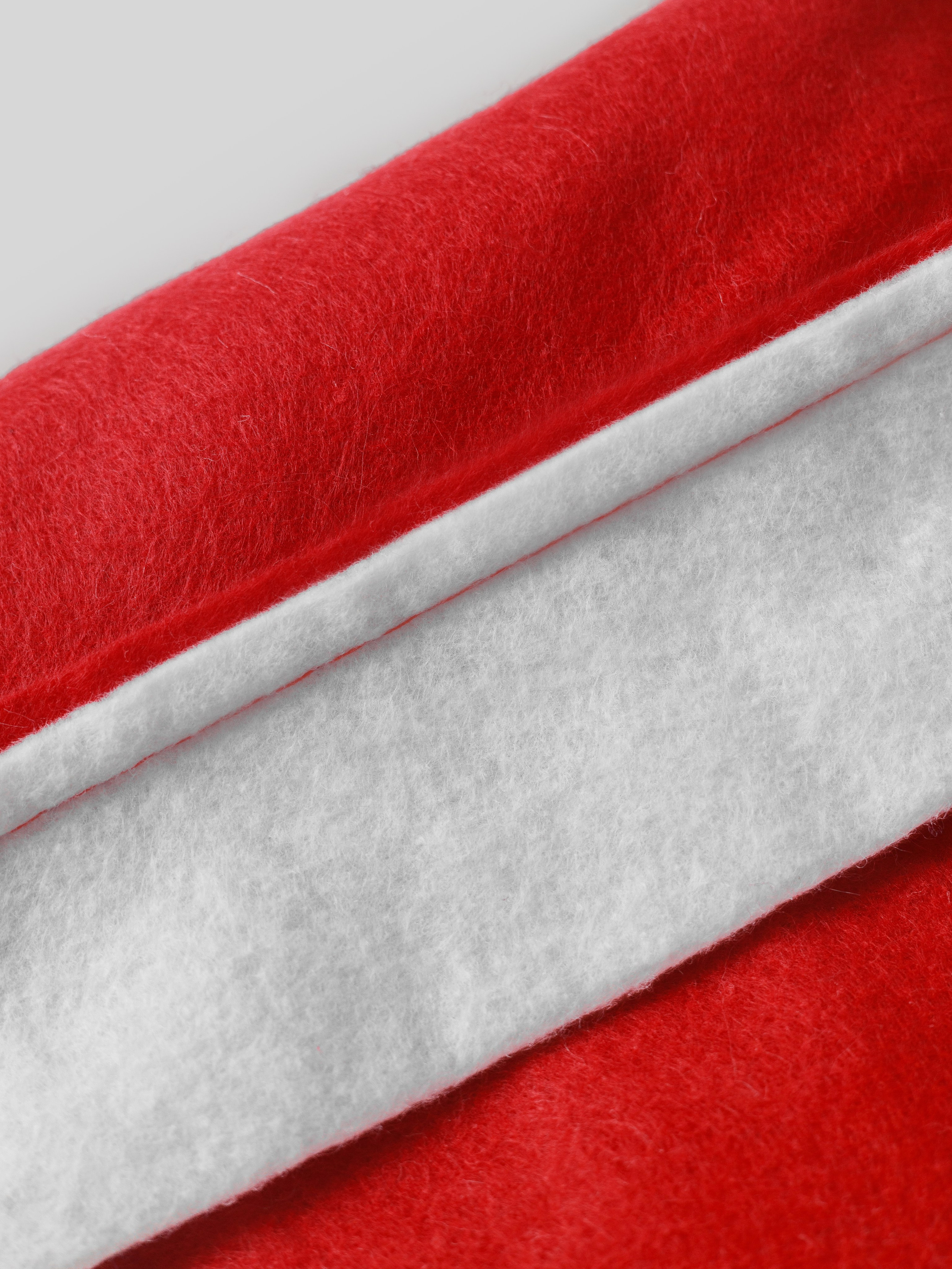 Новогодние колпаки. СЕМЕЙНЫЙ И ПРЕДМЕТНЫЙ ФОТОГРАФ — ЛЕНА ГОНЧАР | КРАСНОДАР | МАЙКОП