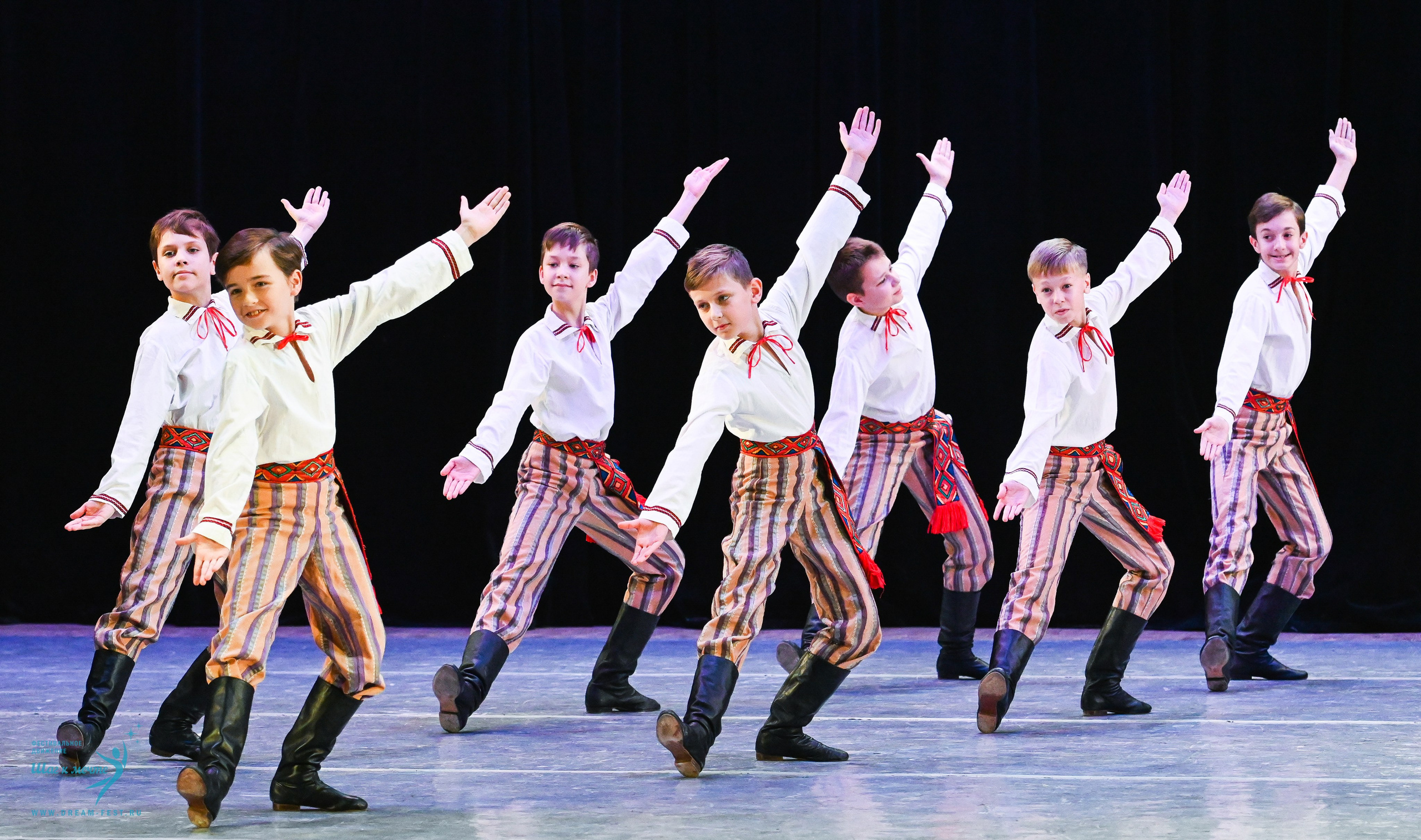 17.10.2025 Фестивальное движение «Шаг к мечте» г. Уфа. Медиастудия Фото Концепт