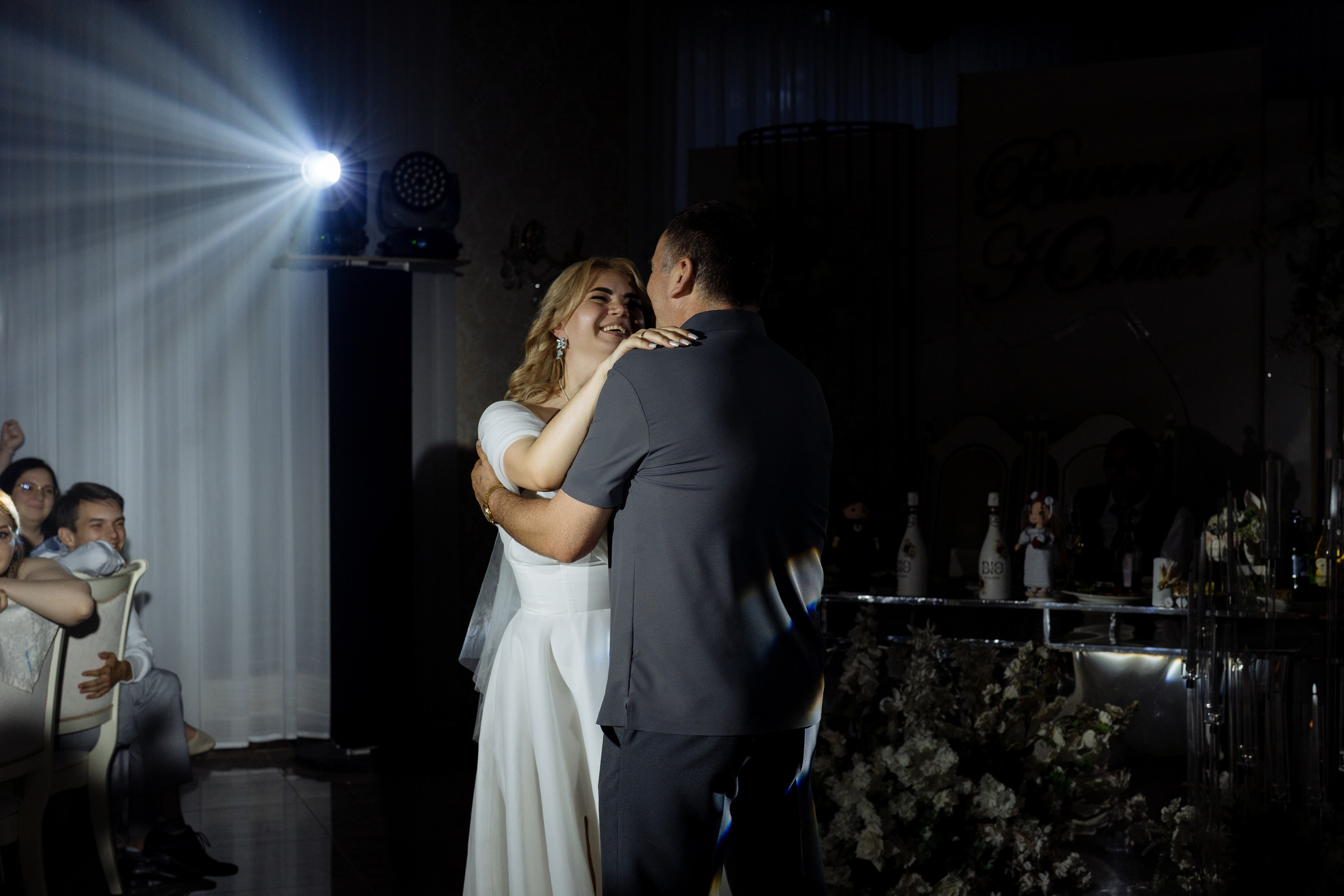 Виктор и Юлия