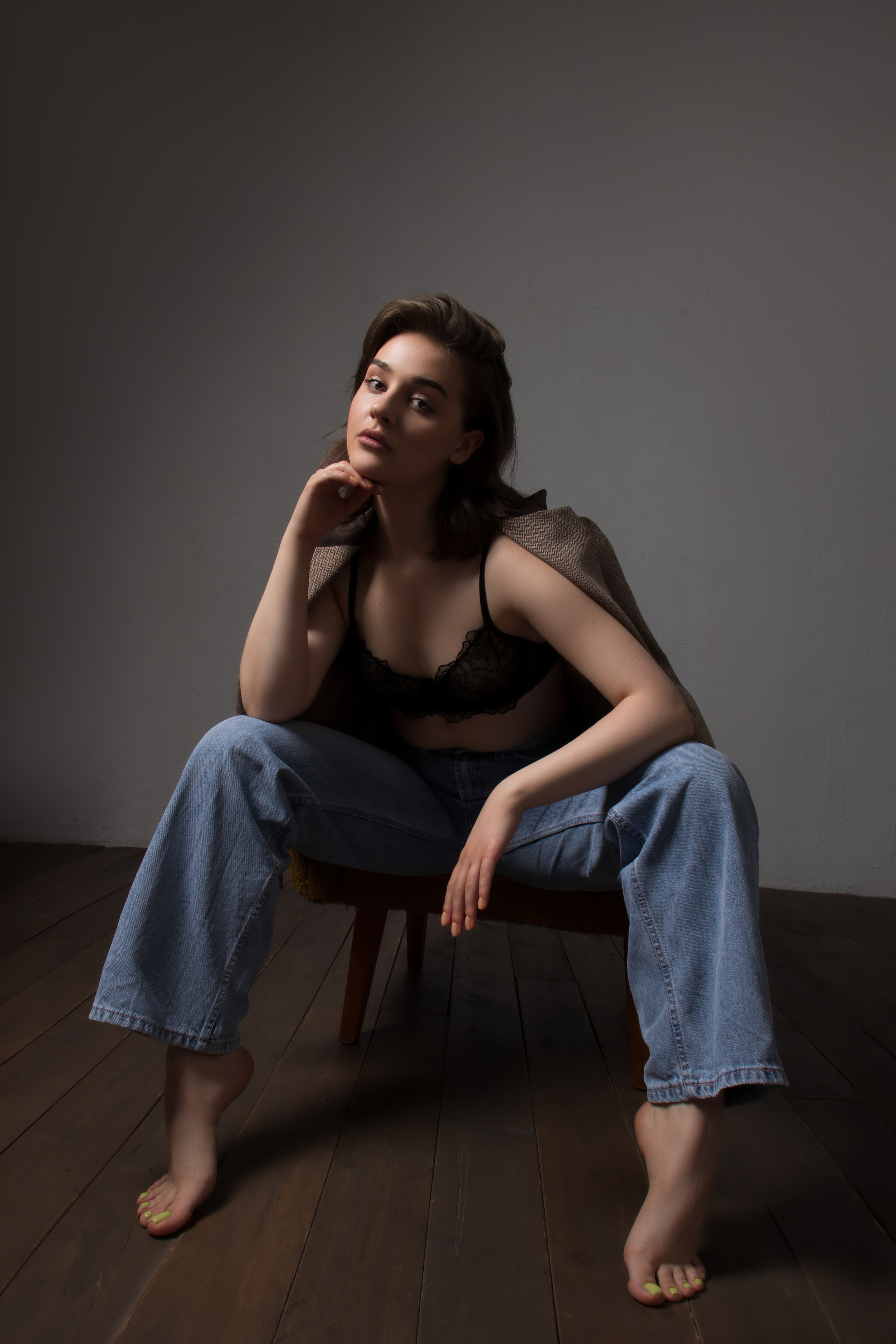 Artistic Nude Photography – Elegant and Minimalist Photo Collection