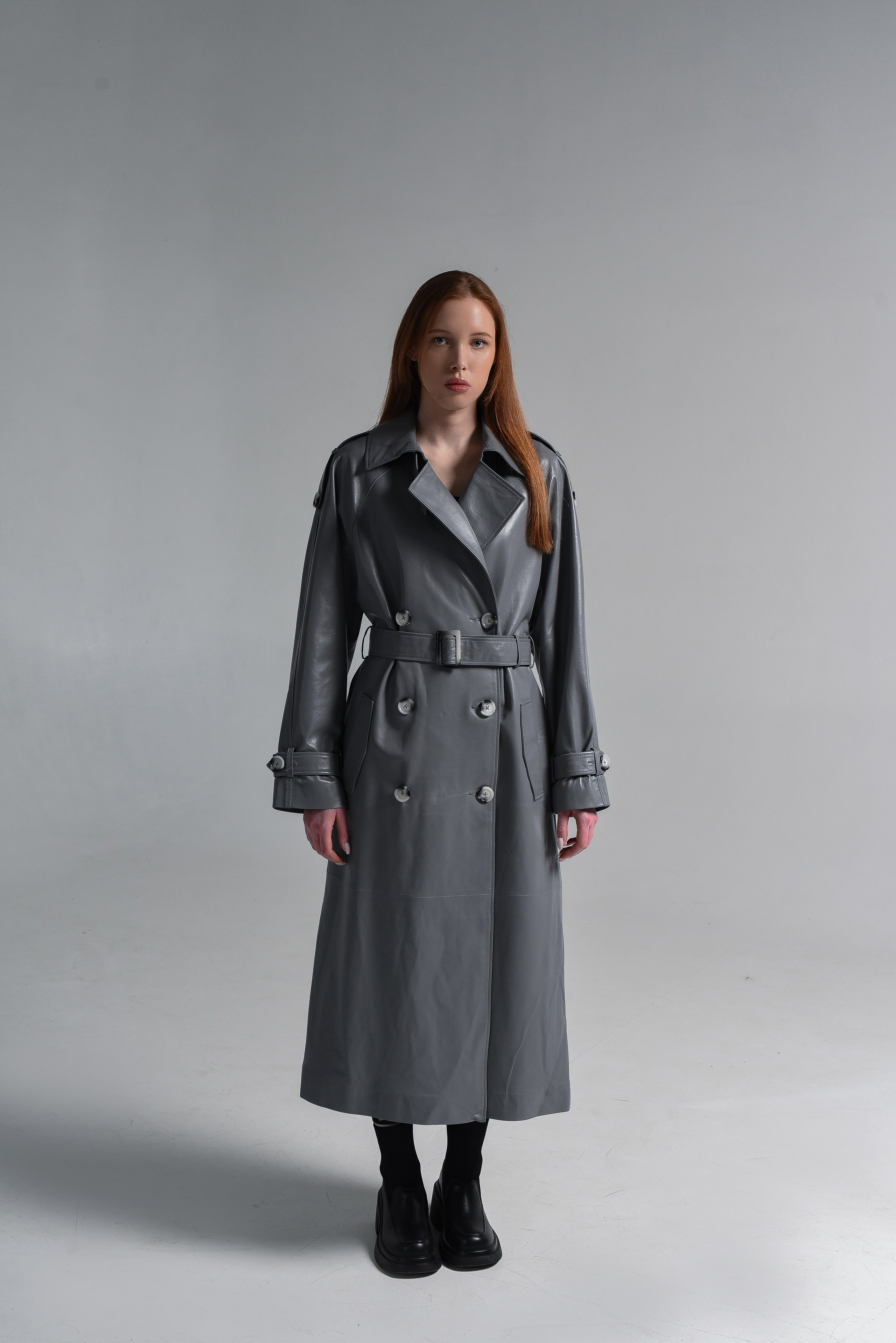 Пальто (фон). Контент фотограф в Москве Лихачева Ксения