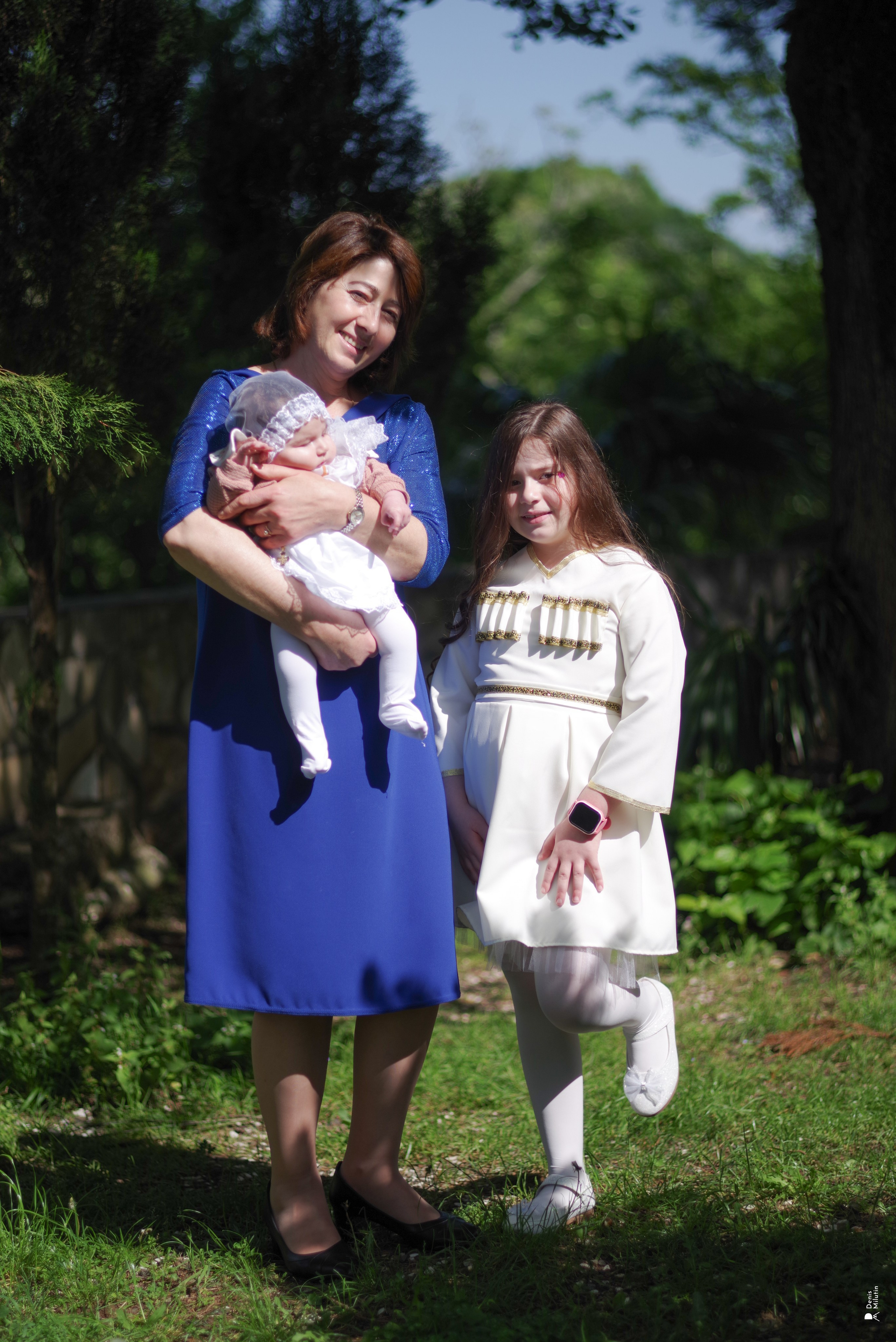 Крещение в церкви Менджи. Портретный фотограф Денис Милютин