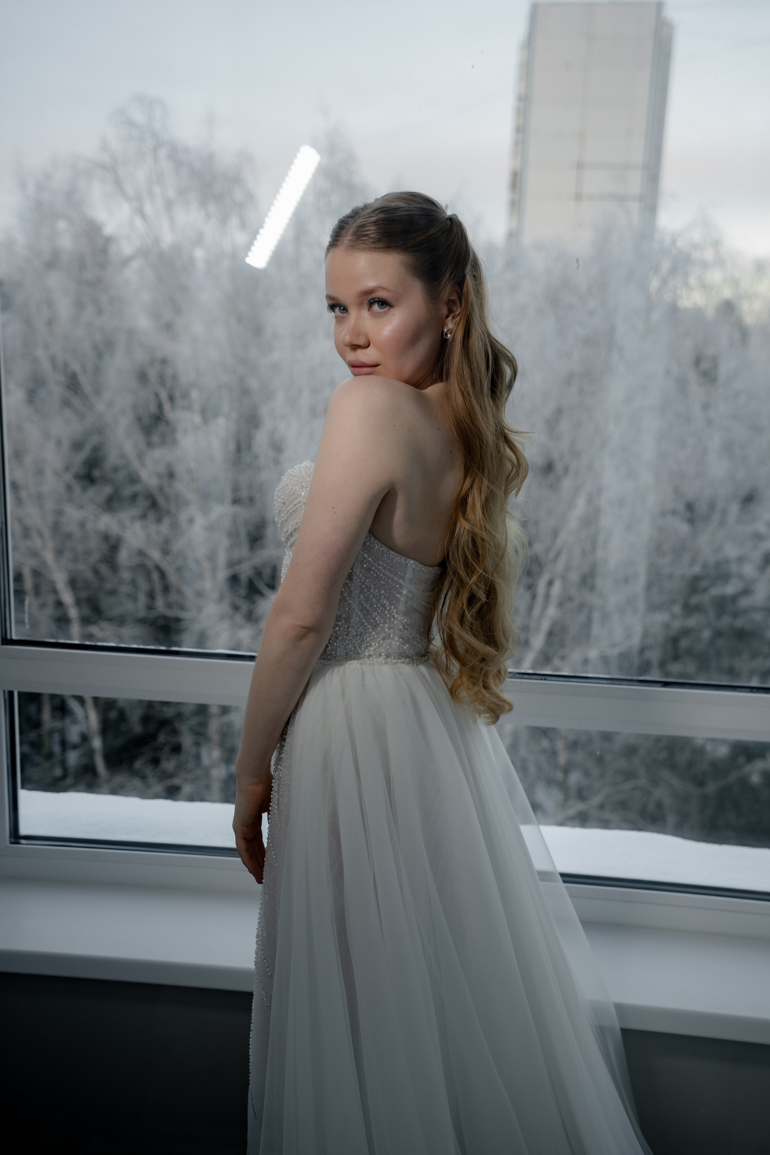 СВАДЕБНАЯ СЬЕМКА СБОРОВ В ОТЕЛЕ И ВЫЕЗД НА ЦЕРЕМОНИЮ (СНЯТО В СИБИРЕ В НИЖНЕВАРТОВСКЕ)М. Профессиональный фотограф, Санкт-Петербург — Виктория Богомолова