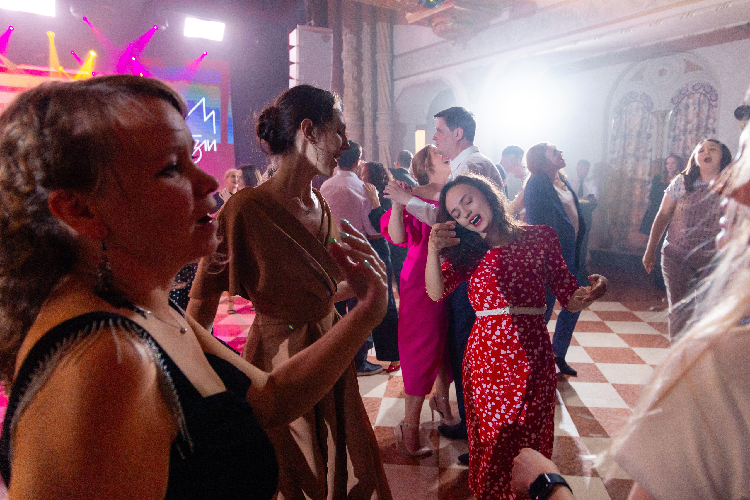 Корпоратив ЛСР