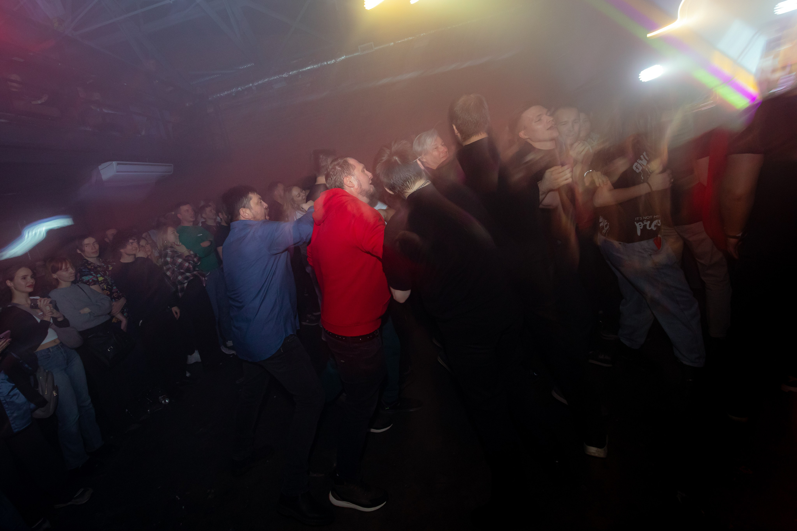 Джинсы тарковского. Фотограф Елена Богачева (lenalena_na_na_na)