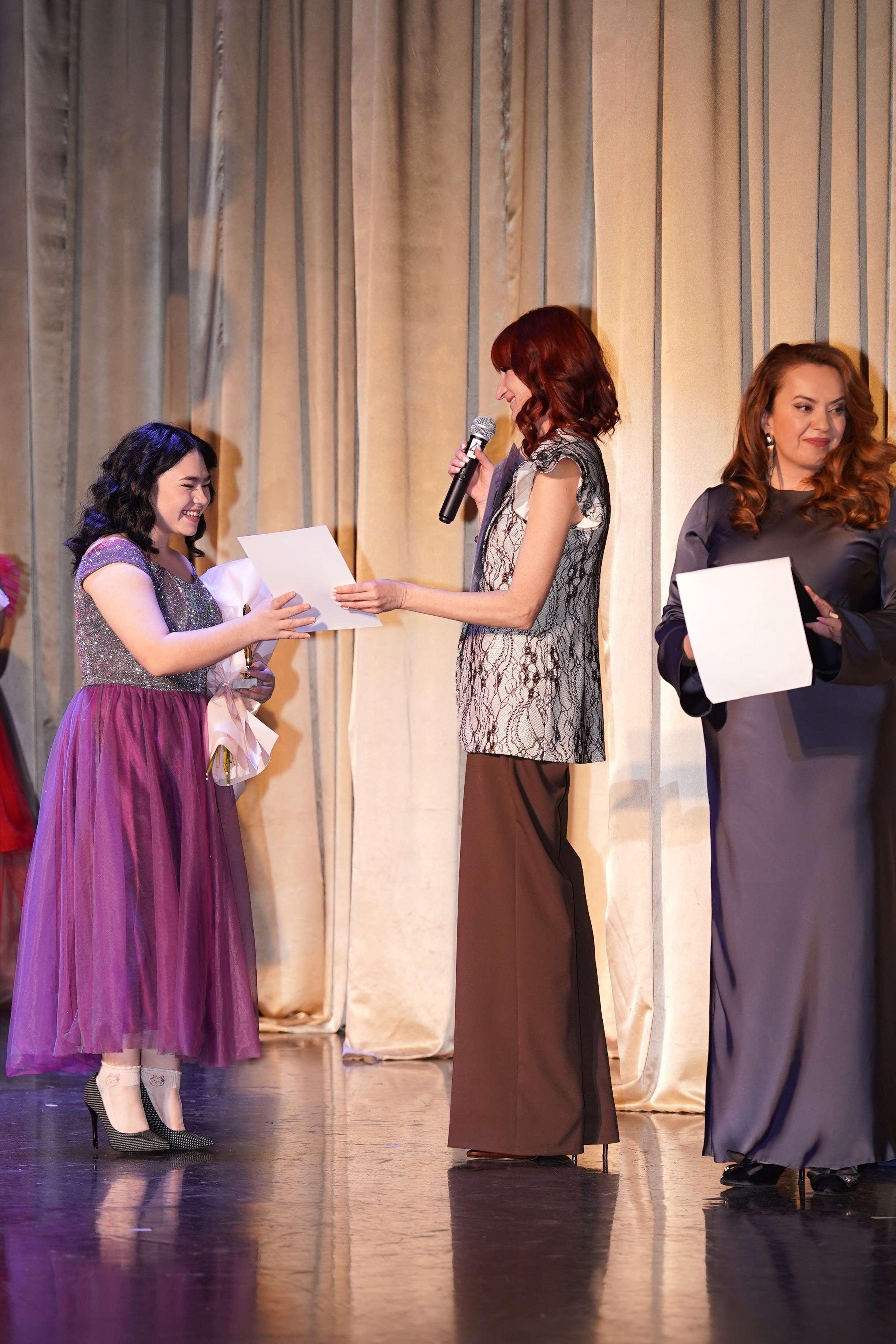 Благотворительный концерт. Главная