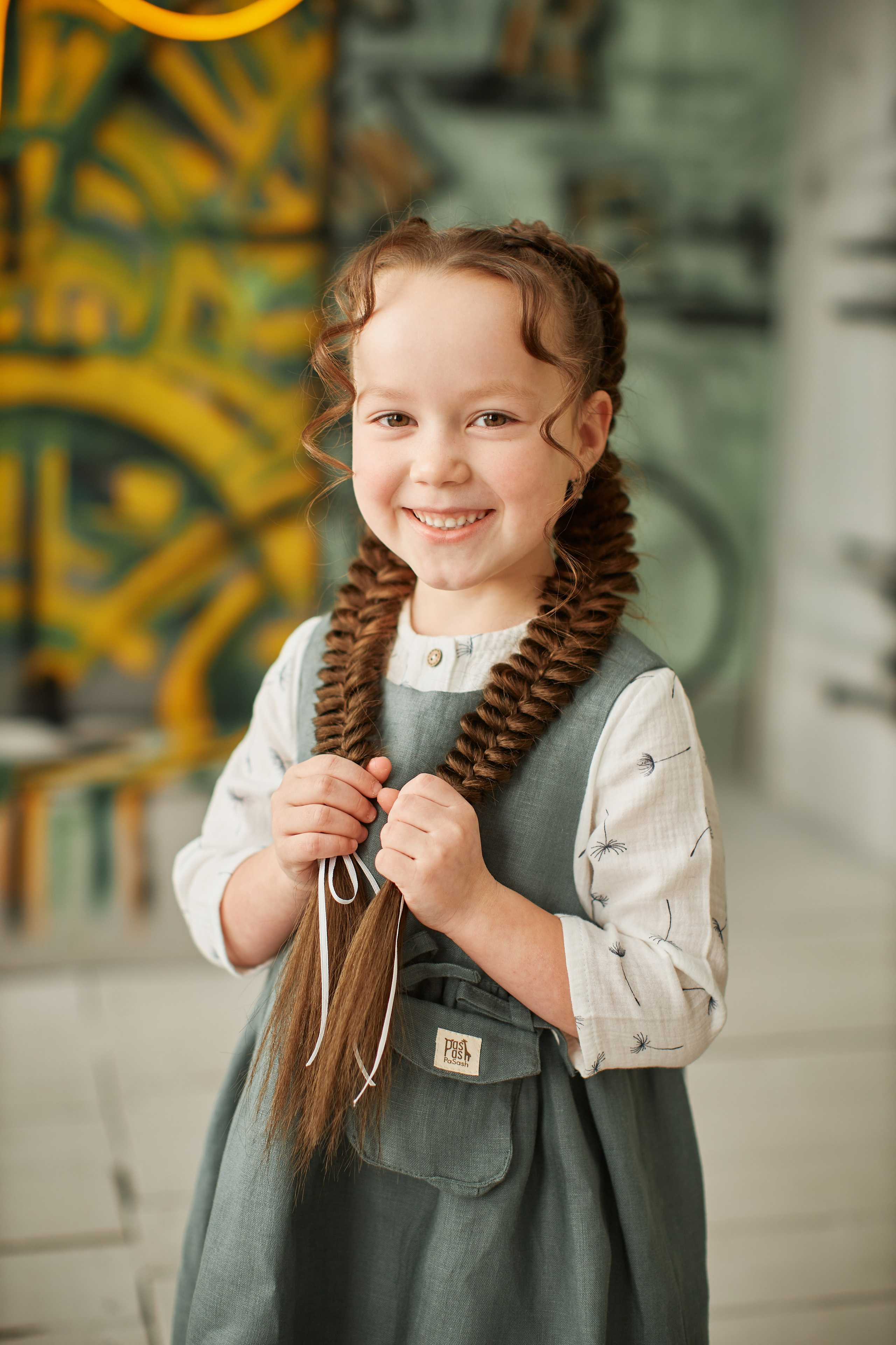 Портреты. Выпускные альбомы в городе Курган для всех