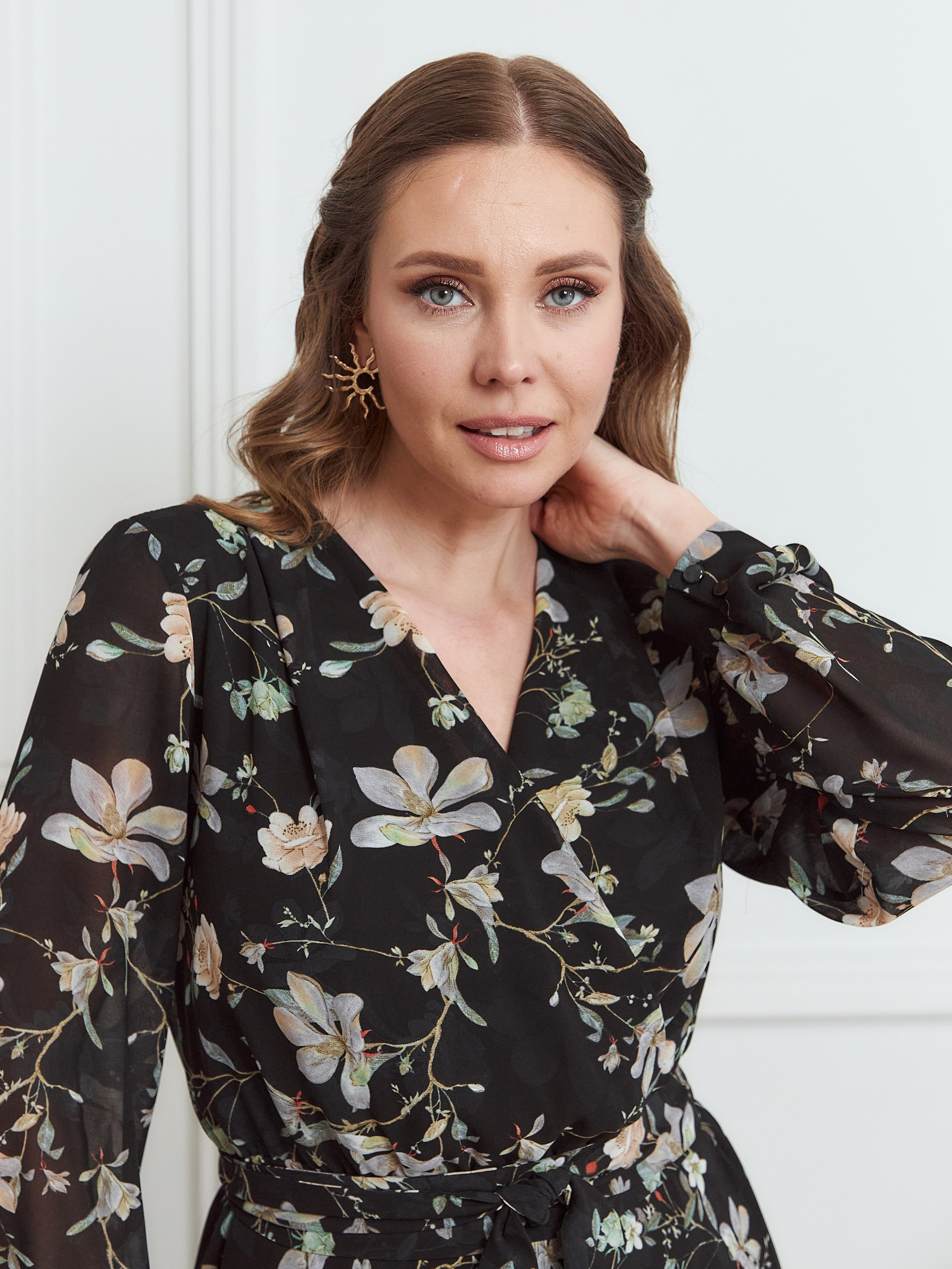 ЛИЗА +SIZE. Продающий контент для маркетплейсов и e-commerce «под ключ»