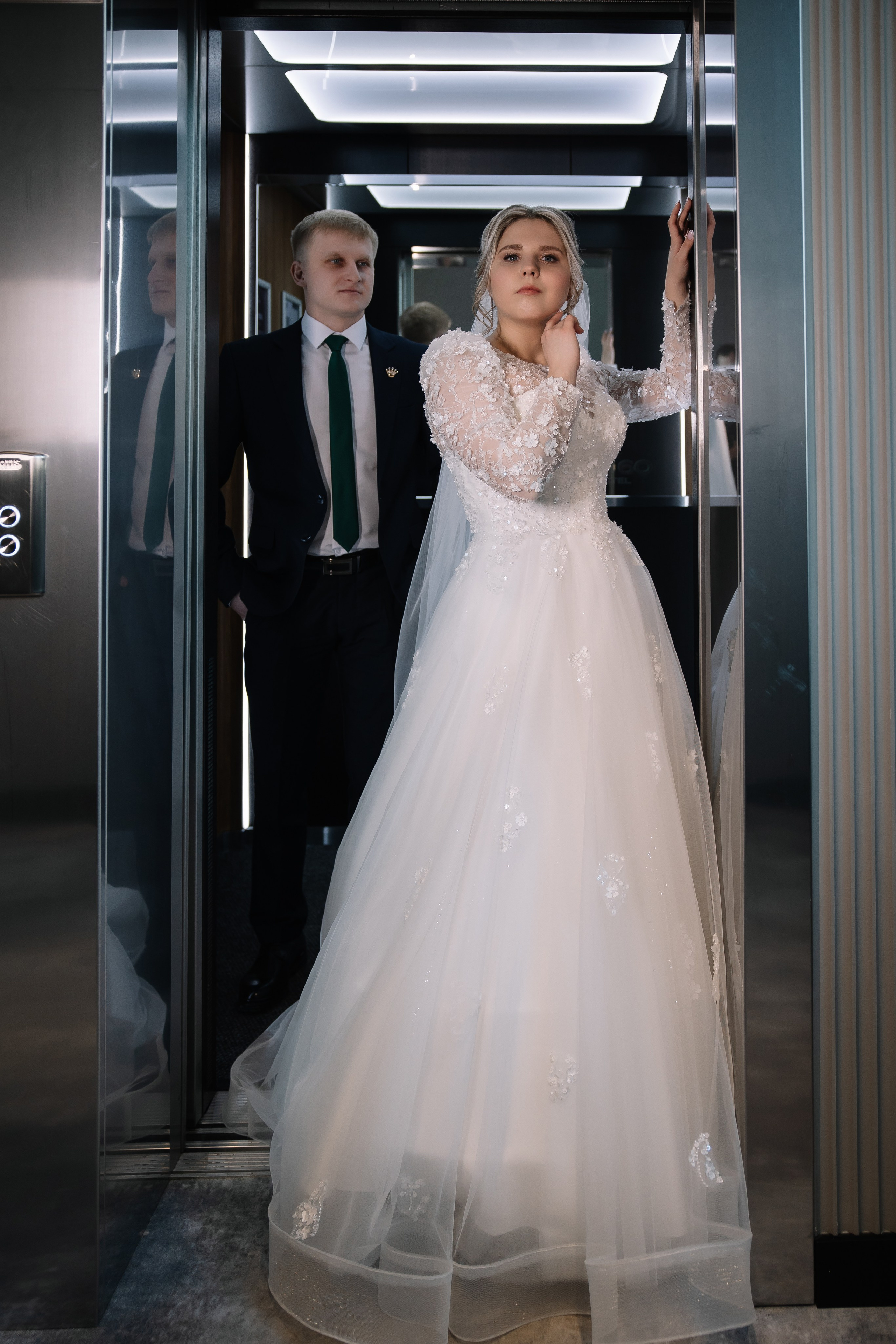 Александр и Анастасия. Свадебный фотограф и видеограф в Омске — Виталий и Алёна Орлянд