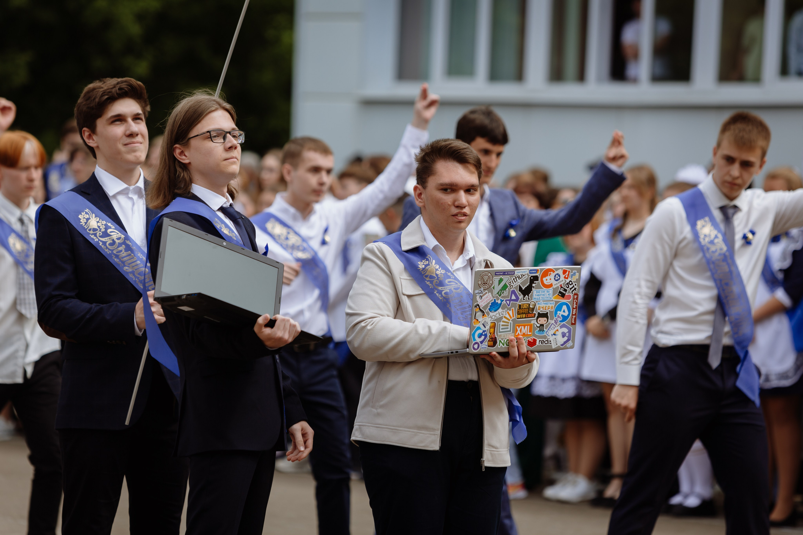 Последний звонок 2024 (3 часа фотосъемки). Профессиональный фотограф Надежда Антонова