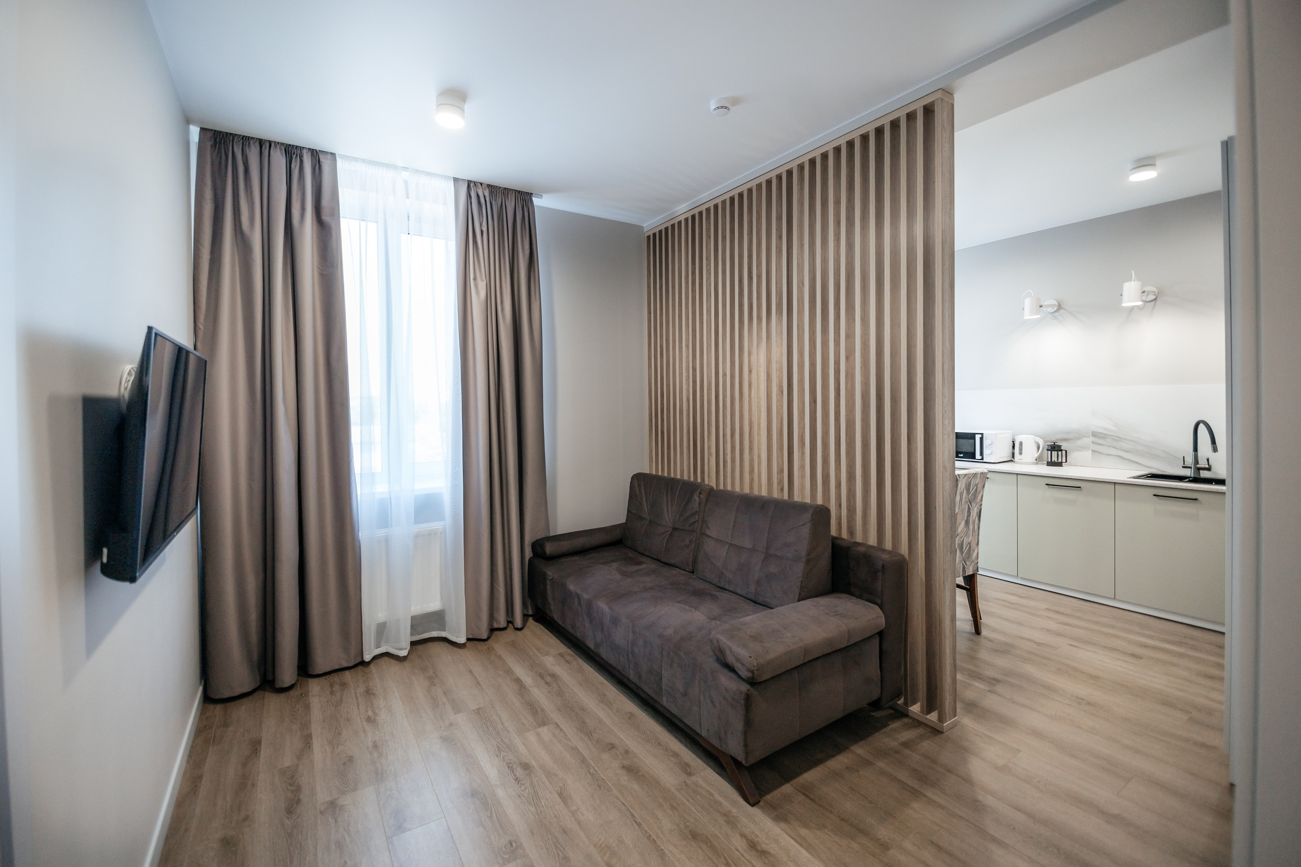 Дзержинского 32. Самый свадебный фотограф