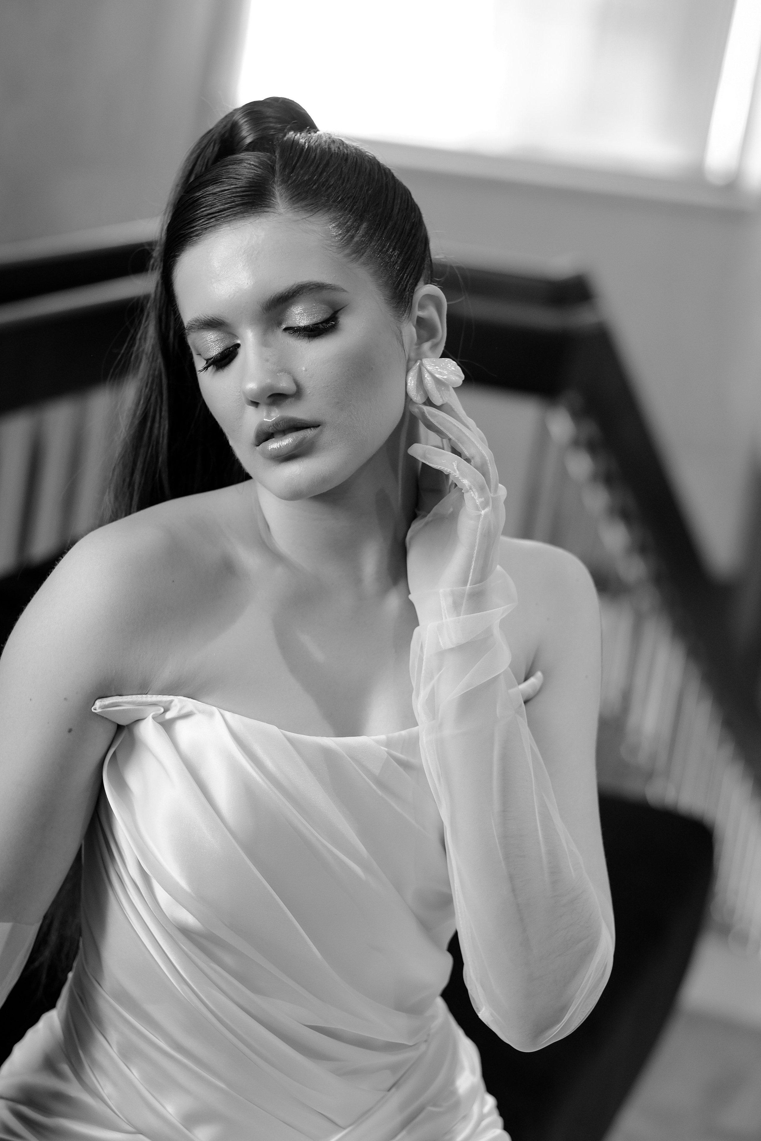 Свадебная фотосессия в театре драмы имени Наума Орлова. Свадебный фотограф в Челябинске Сырчикова Наталья