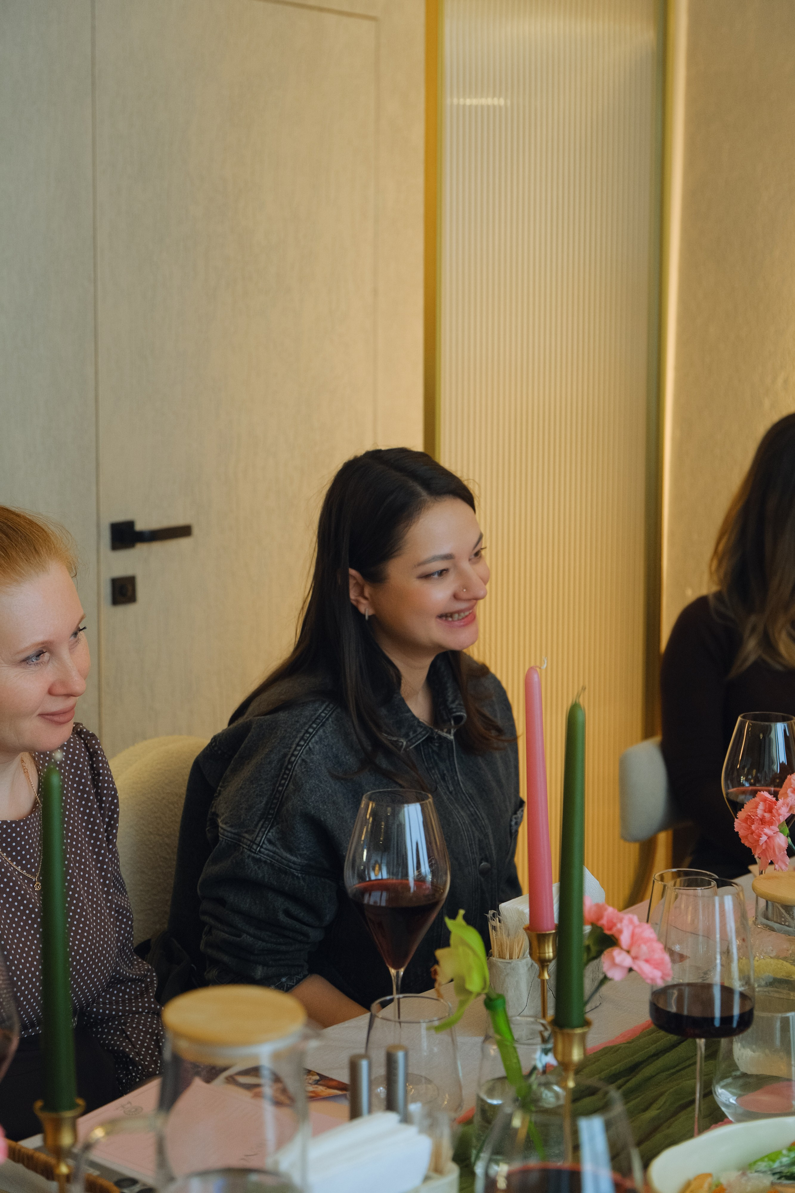 Девичник в кафе Im tun. Фотограф Софья Володкина