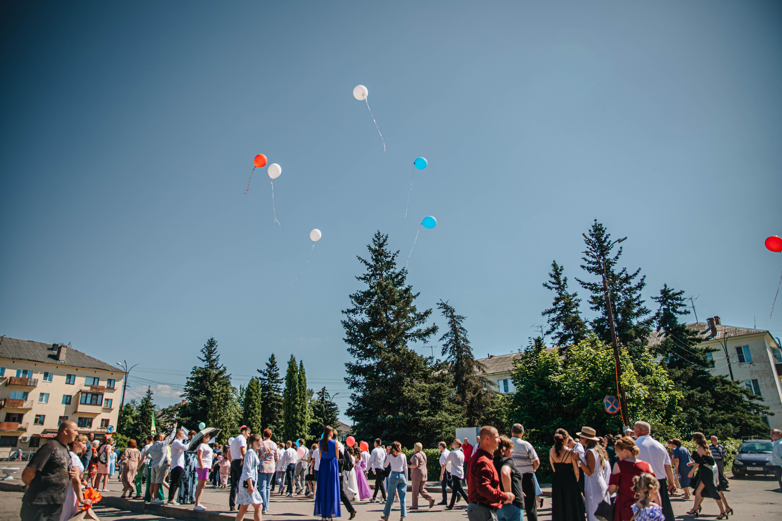Выпускной 11 классов 2024 Невель. Фотограф Дарья Маташкова