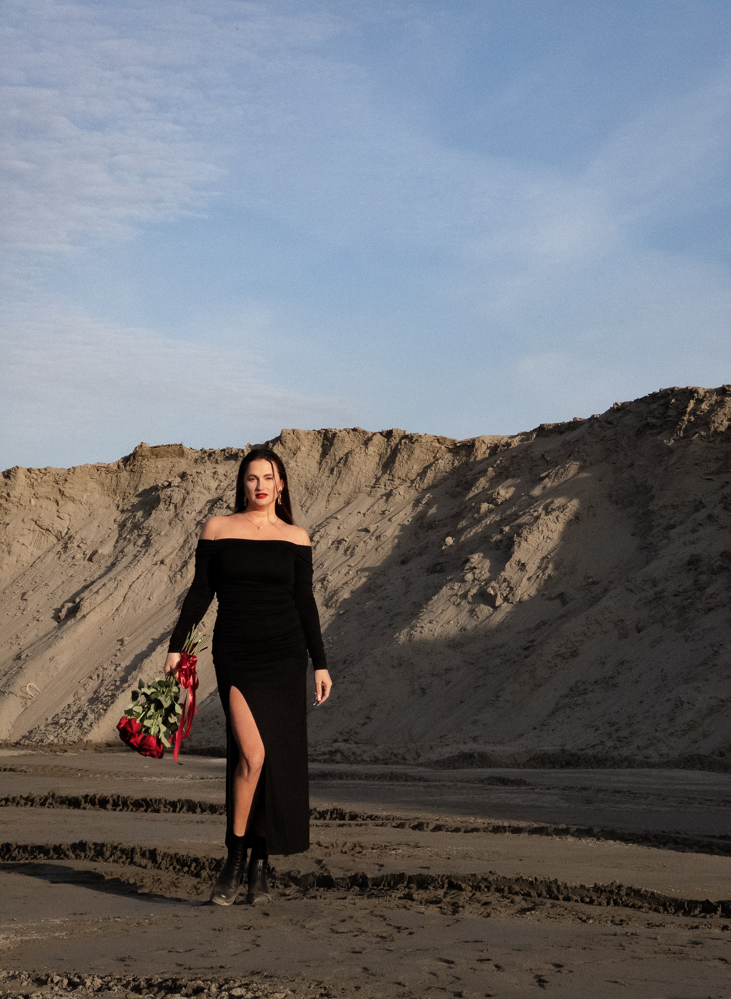 Алена | Девушка в розах. Фотограф Барнаул Софья Бояринова