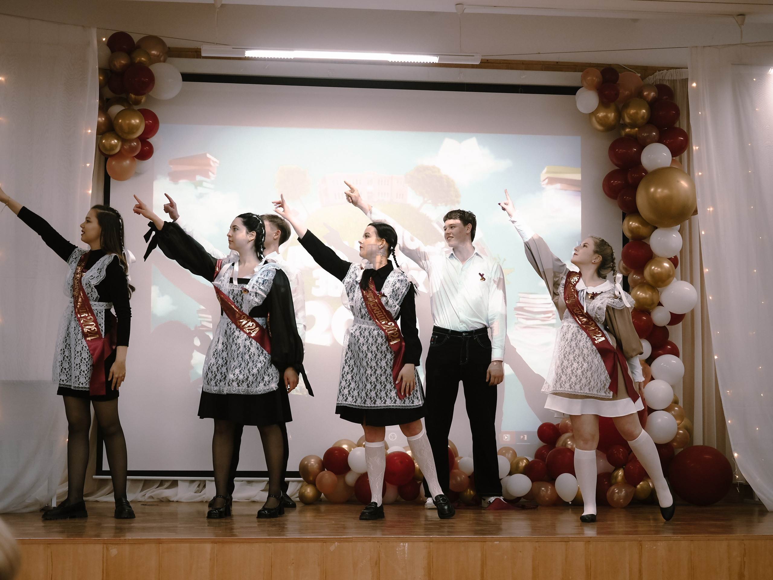 Последний звонок. Фотограф Рязань. Семейный Свадебный фотограф