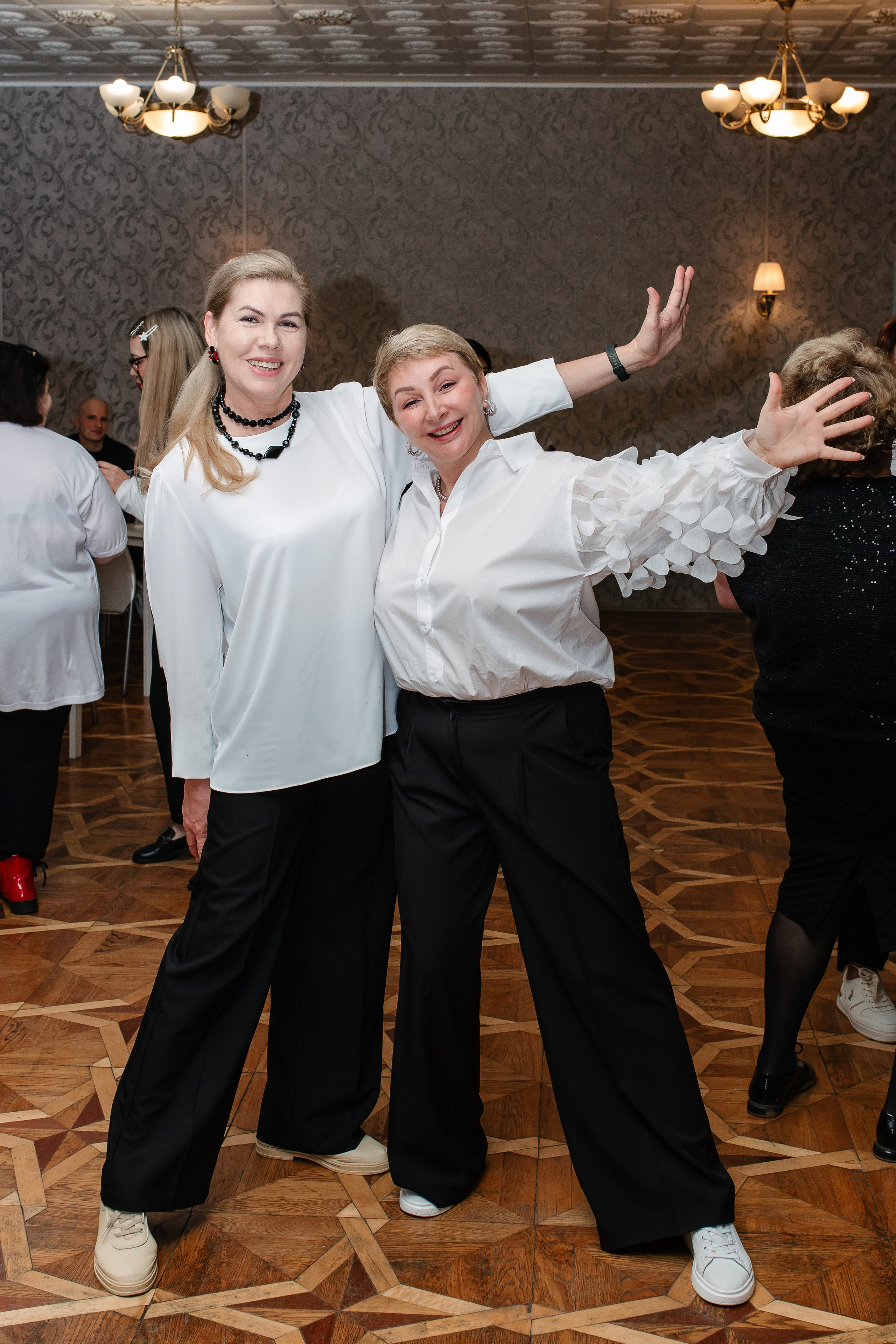 Мастер-класс для банкетных ведущих. Октябрь 2024. Фотограф Пермь. Свадьбы. Семья и дети, школа, д. сад. Фотокниги