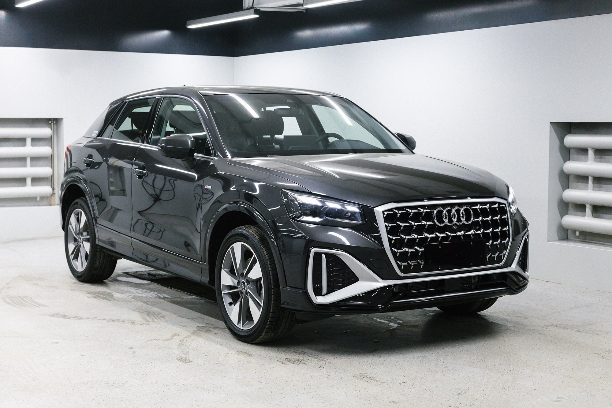 AUDI Q2  35 TFSI 1.5 S tronic (160 л. с.). Автосалон «Х-Авто»