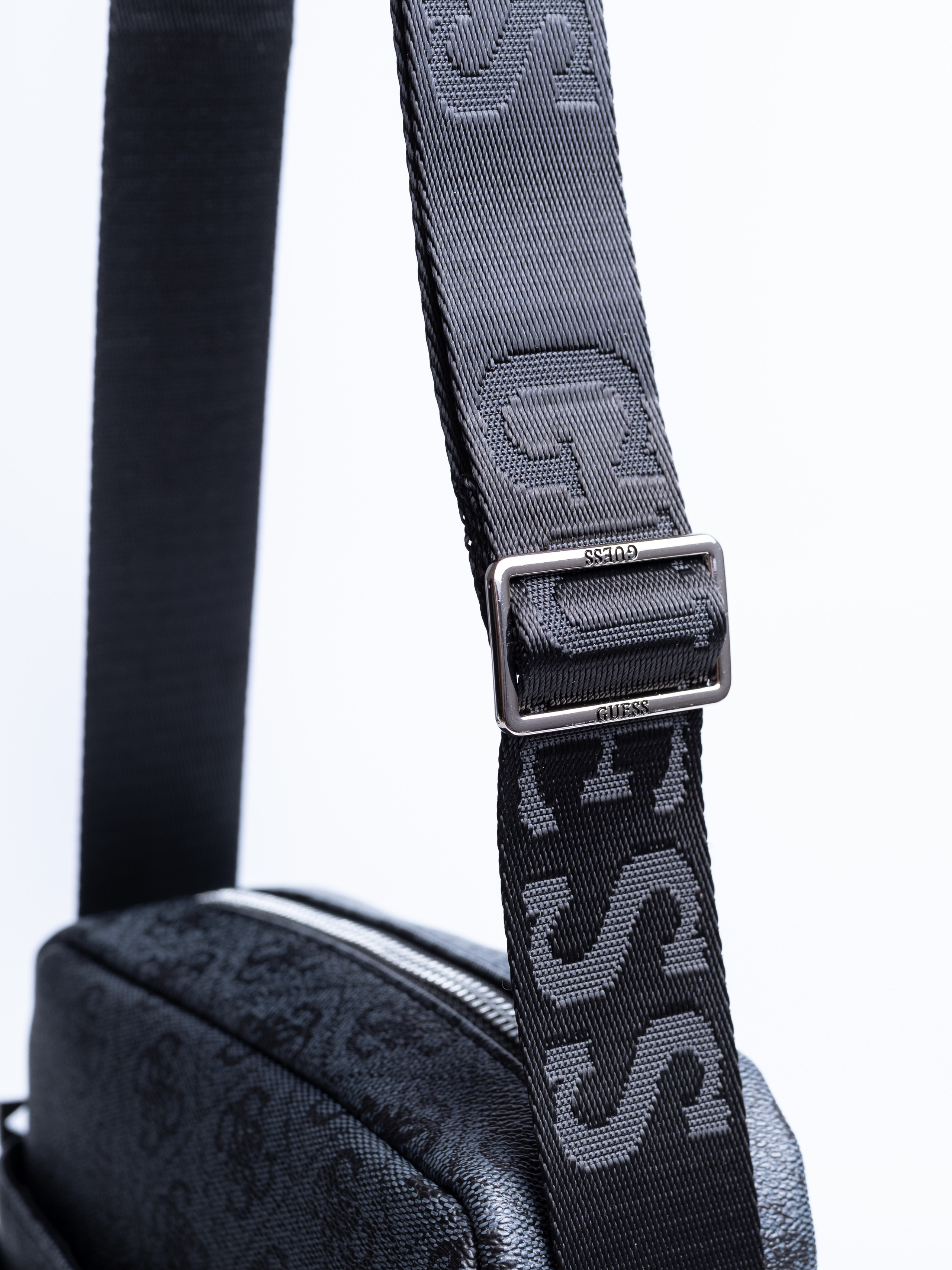 Мужские сумки. Предметный фотограф, фото для маркетплейсов Пятигорск, КМВ