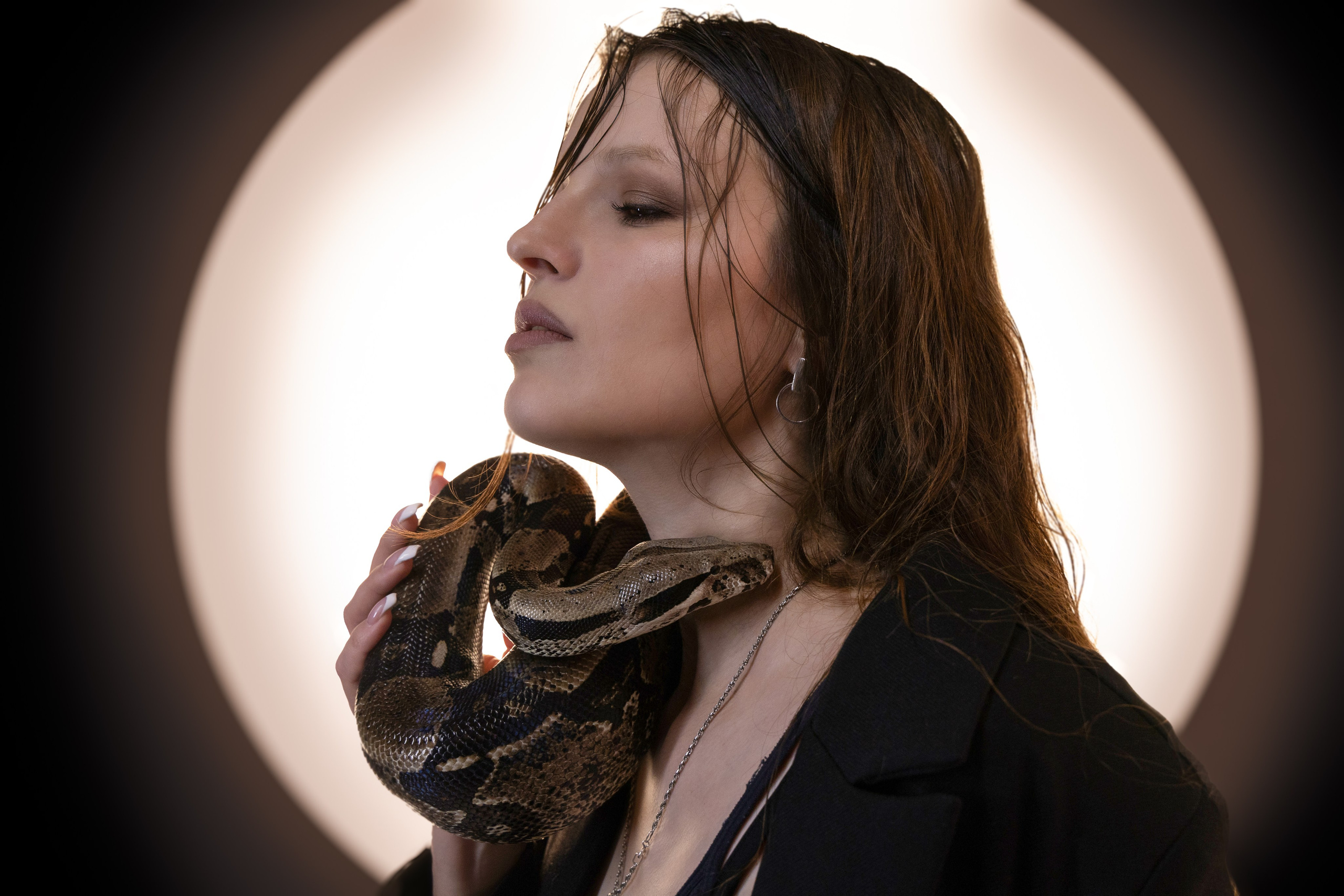 Студии. Фотограф Саратов-Энгельс Ида Упс (Виктория)