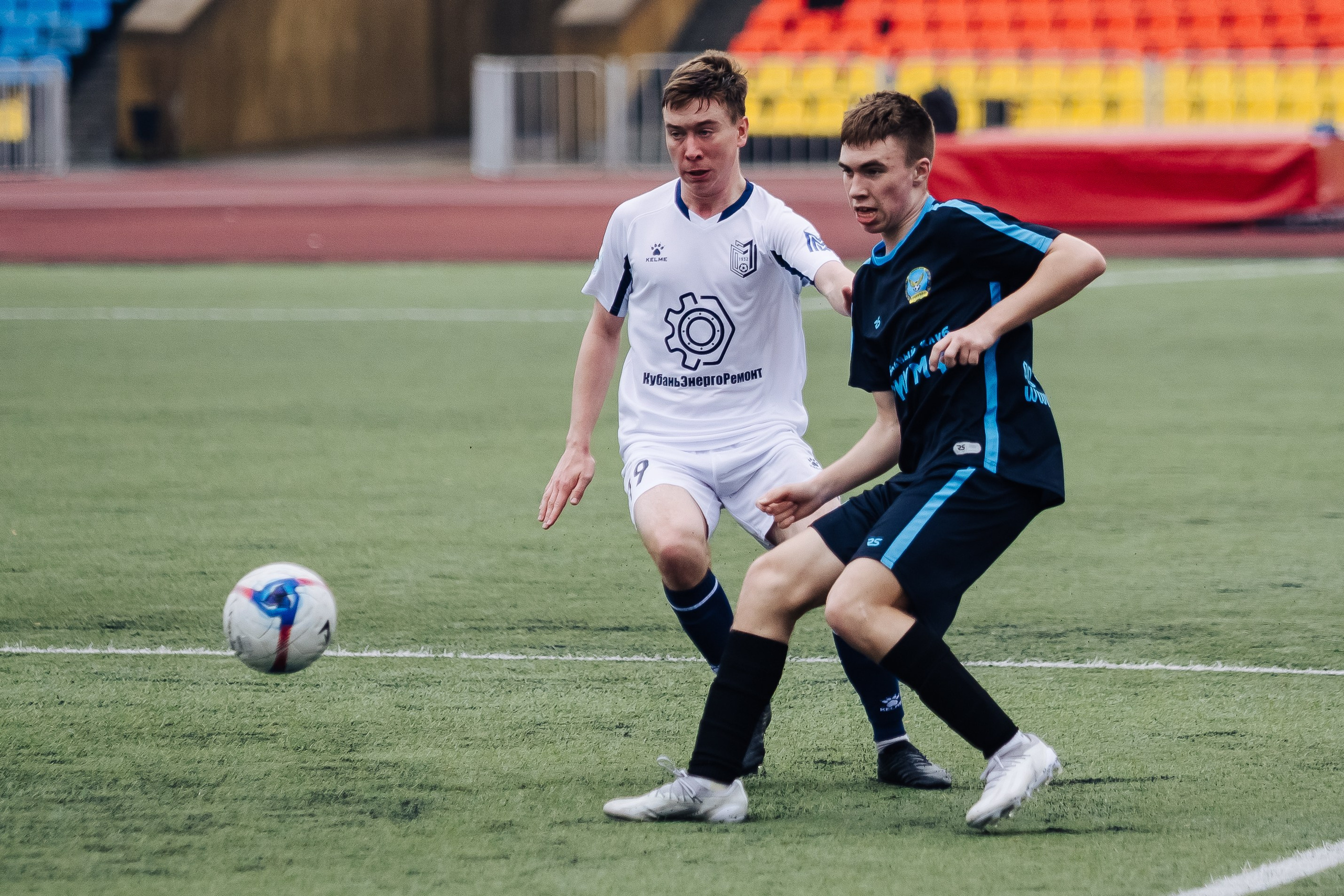 ФК «Металлург-Магнитогорск» — ФК «Триумф» // 03.05.25. Денис Прохоров Фотограф в г. Магнитогорск