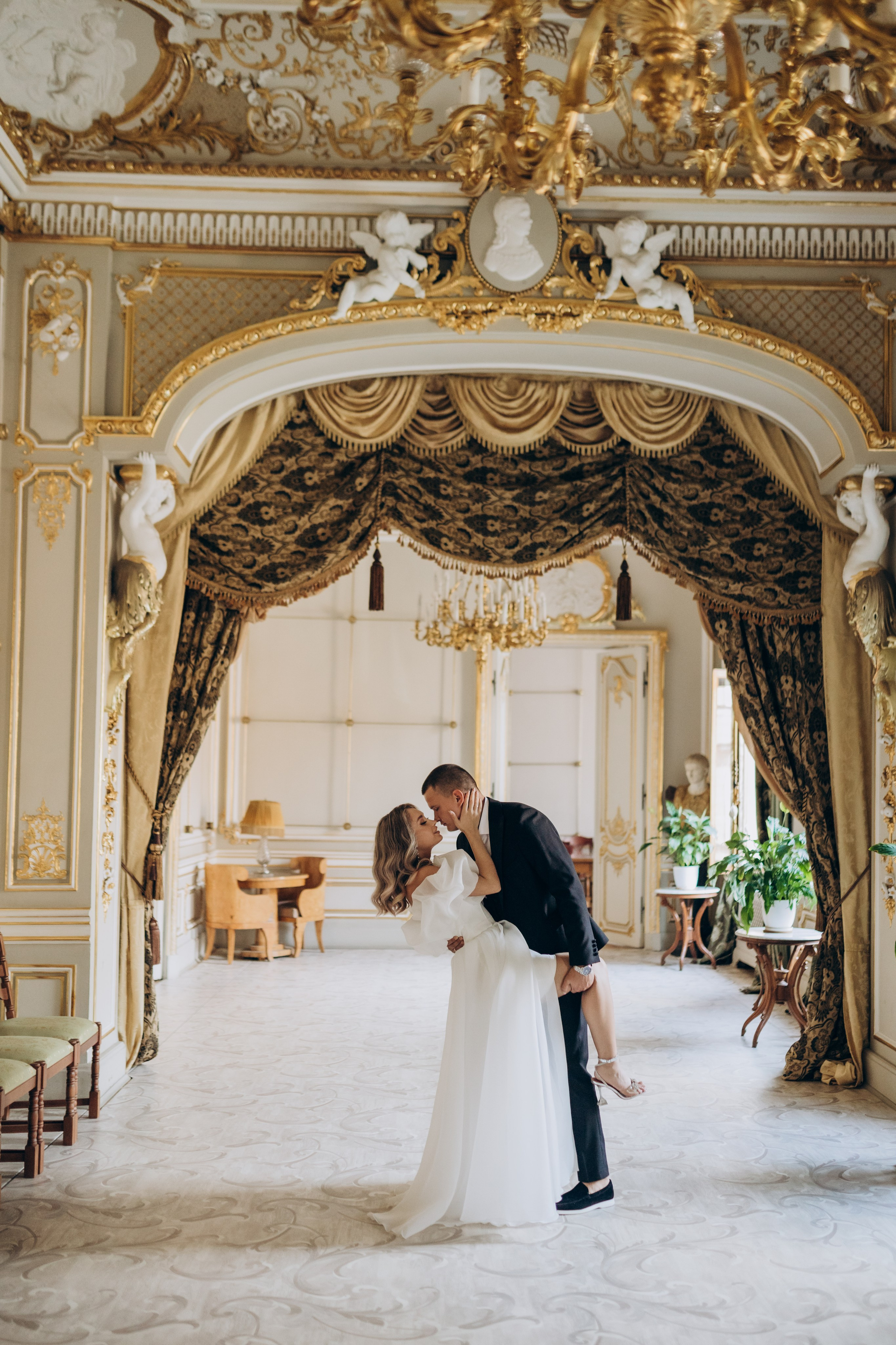 Дмитрий и Ангелина. Дом архитектора. Свадебный и love story фотограф в Санкт-Петербурге