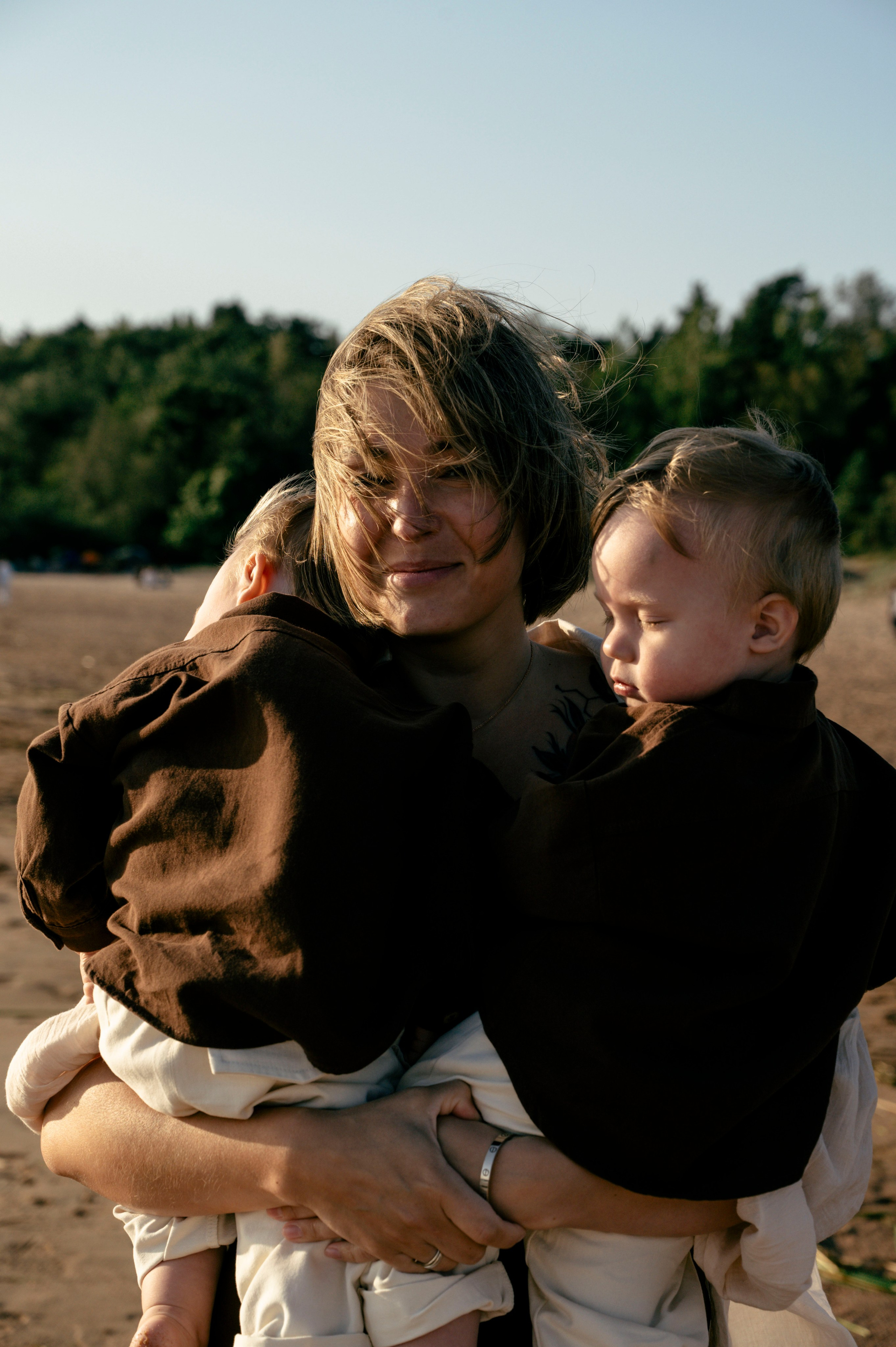 Алина. Профессиональный фотограф беременности в СПБ. Стильные фотосессии беременности в стиле минимализм и классическая фотография