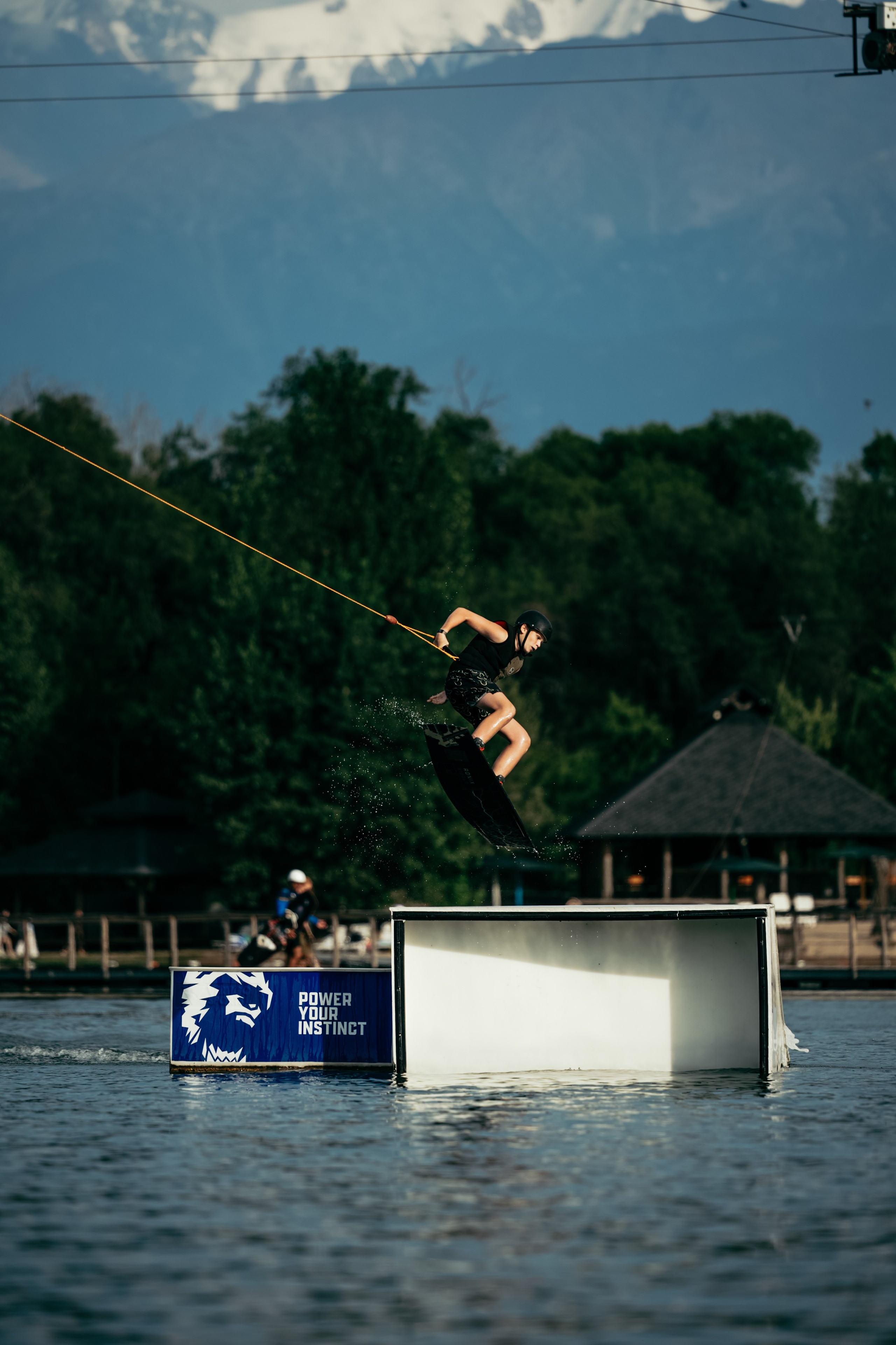 Gorilla WAKE RING CONTEST. Gorillaenergymedia