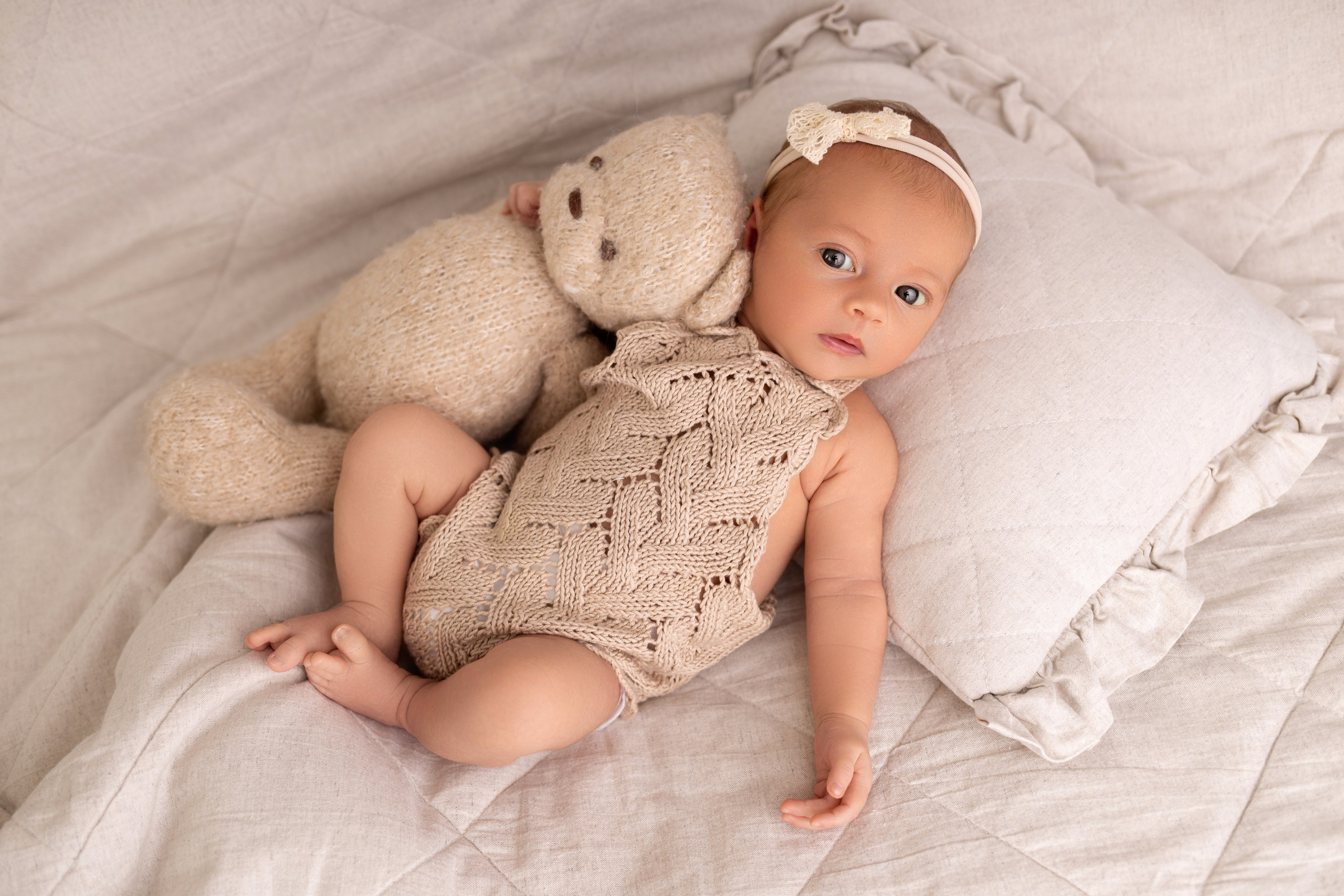 Newborn съемка в стиле Лайф. Фотограф новорожденных малышей в Омске и Омской области Эльвира Камаева