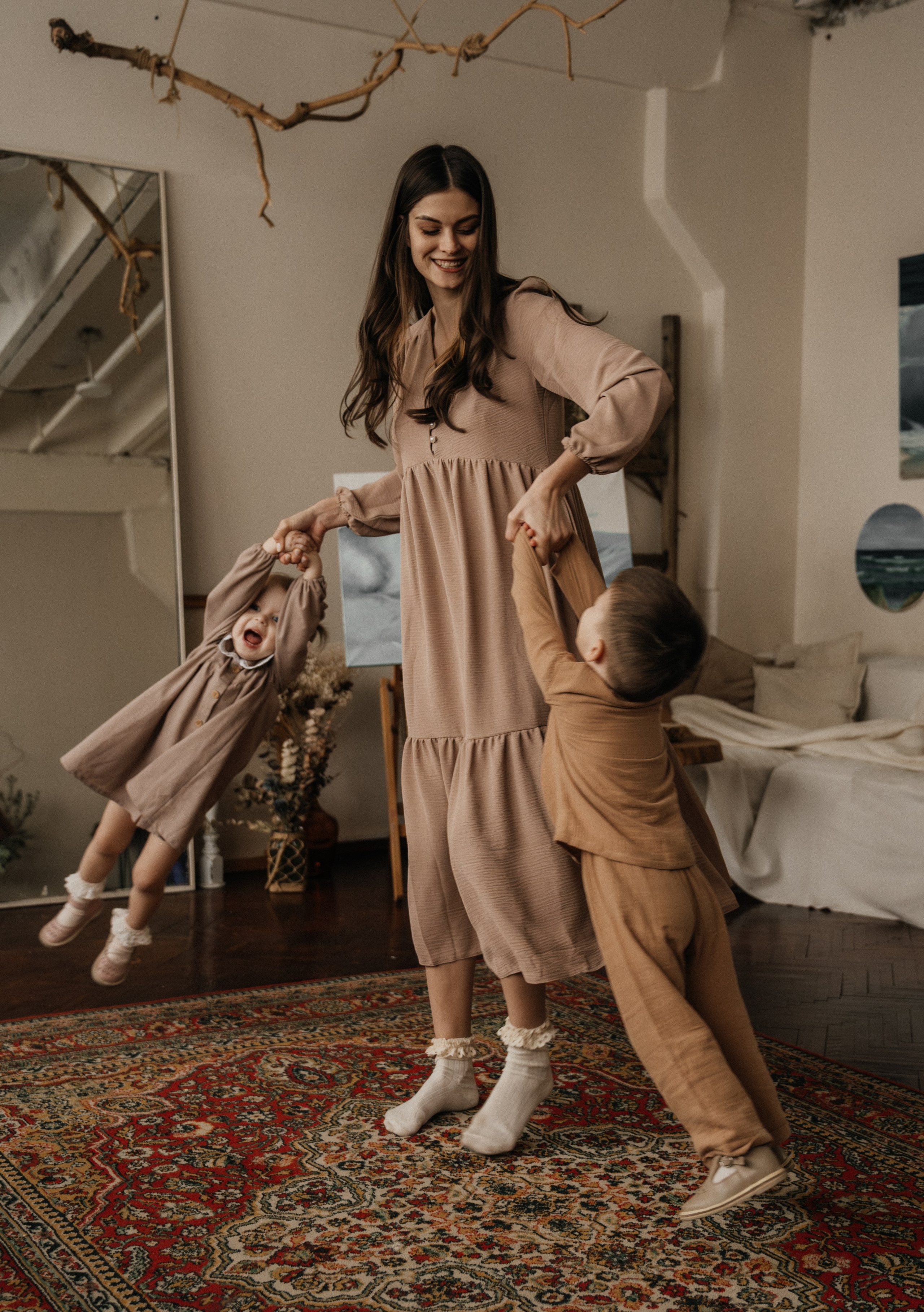 В мастерской. Ваш фотограф Вика Артемова