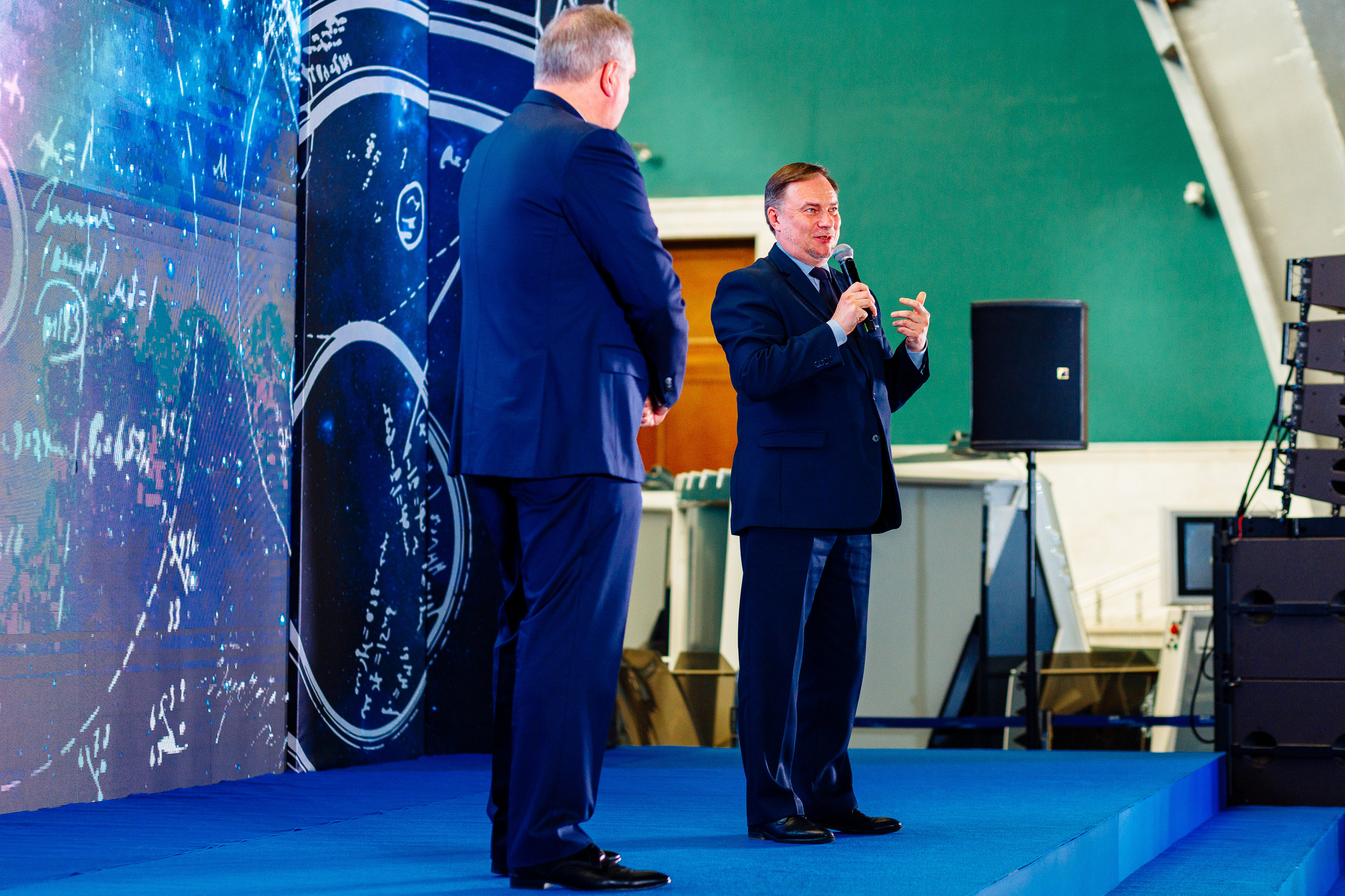 Созвездие Роскосмоса. Свадебный и портретный фотограф в Королёве Сергей Чихарев