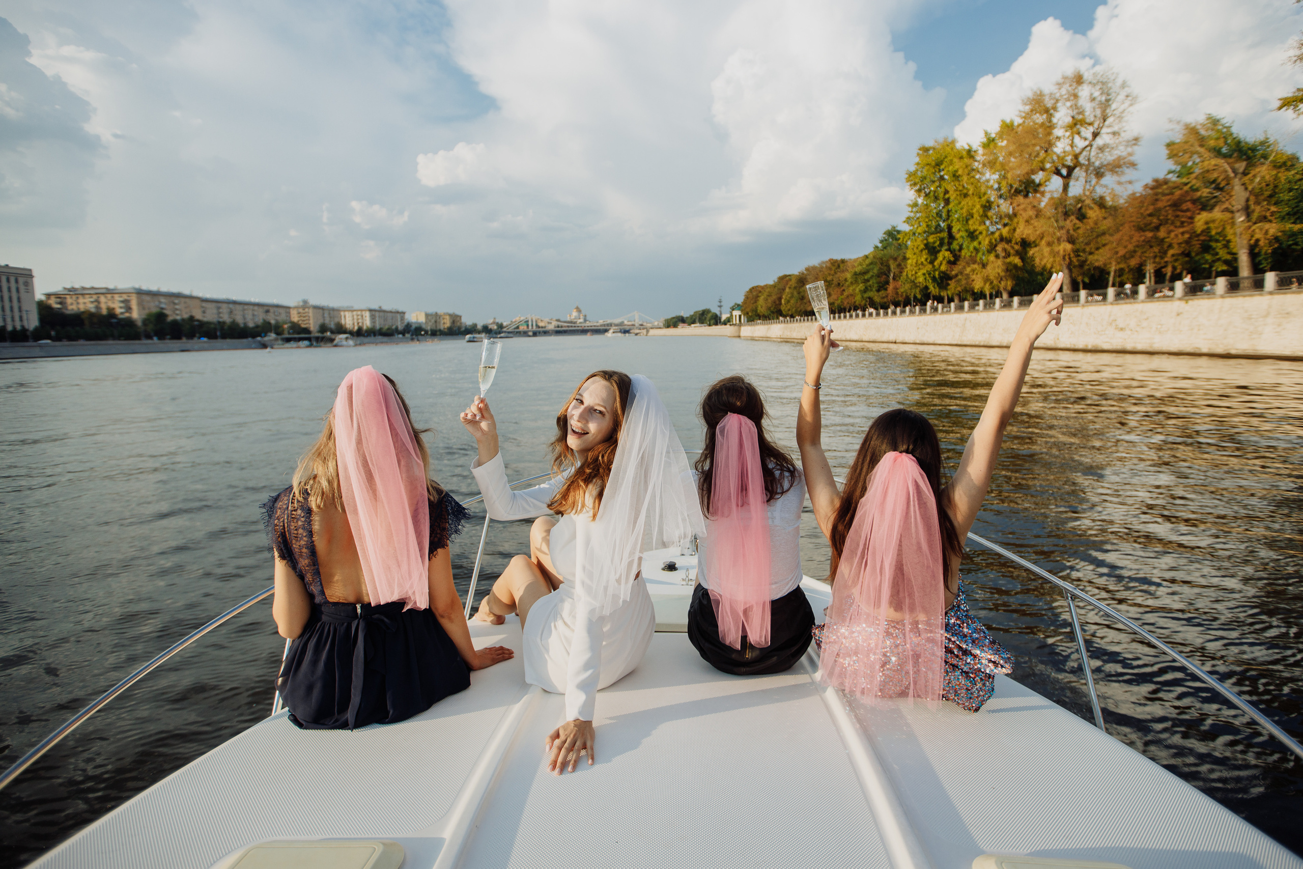 Девичник Анастасии. Свадебный и портретный фотограф в Королёве Сергей Чихарев