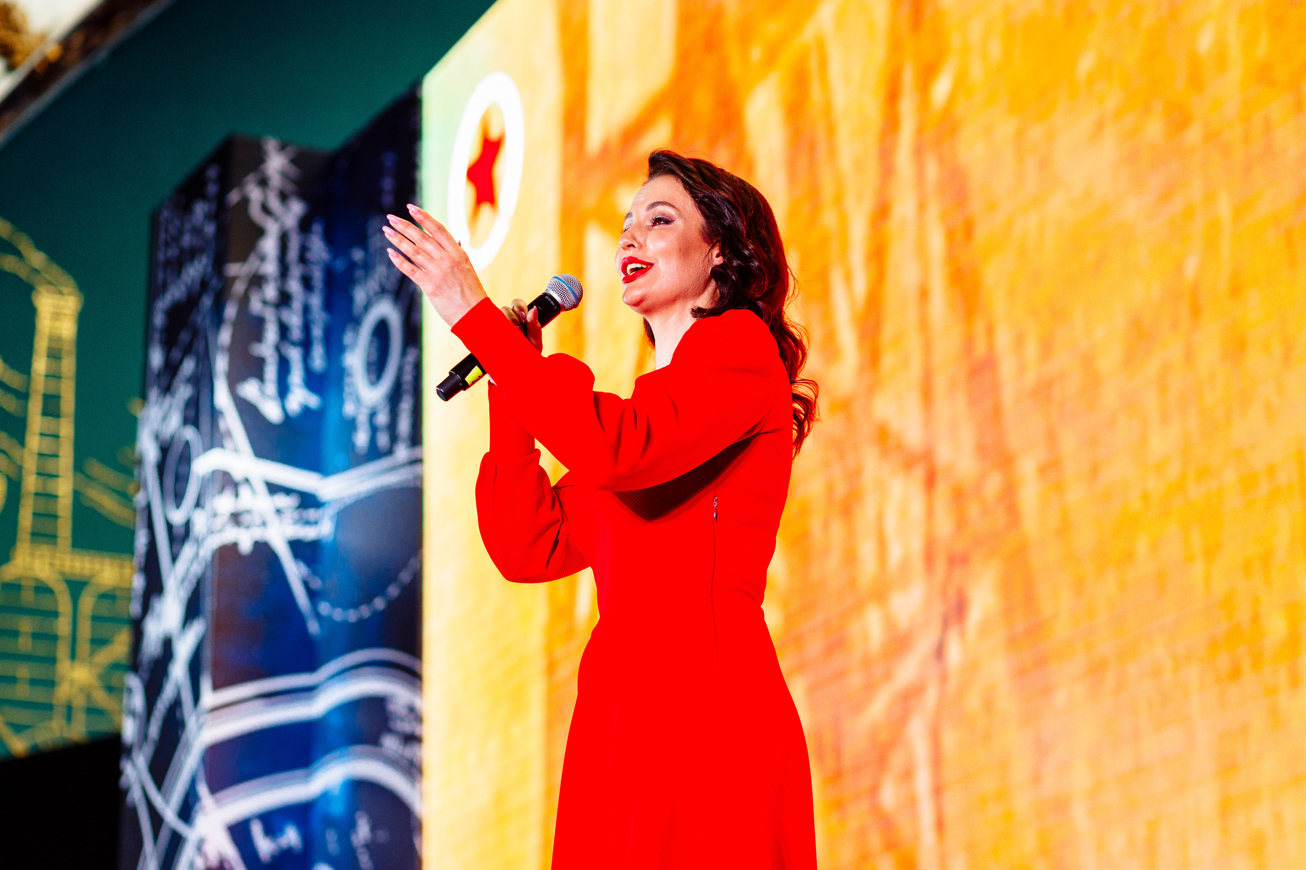 Созвездие Роскосмоса. Свадебный и портретный фотограф в Королёве Сергей Чихарев