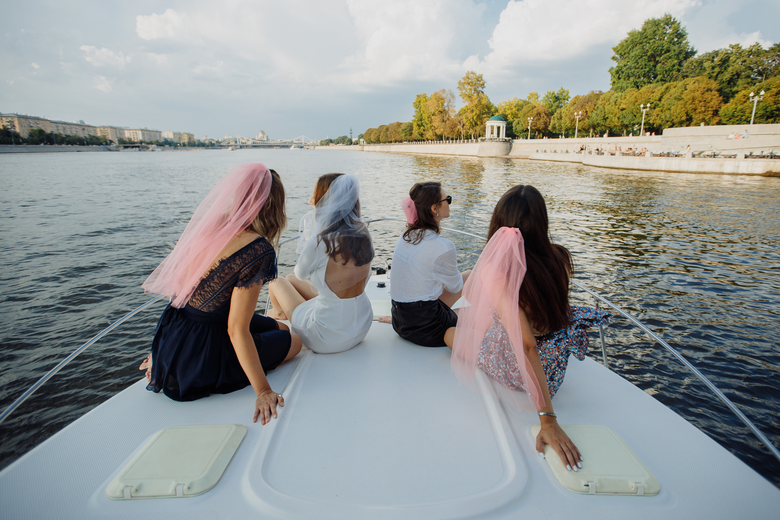 Девичник Анастасии. Свадебный и портретный фотограф в Королёве Сергей Чихарев