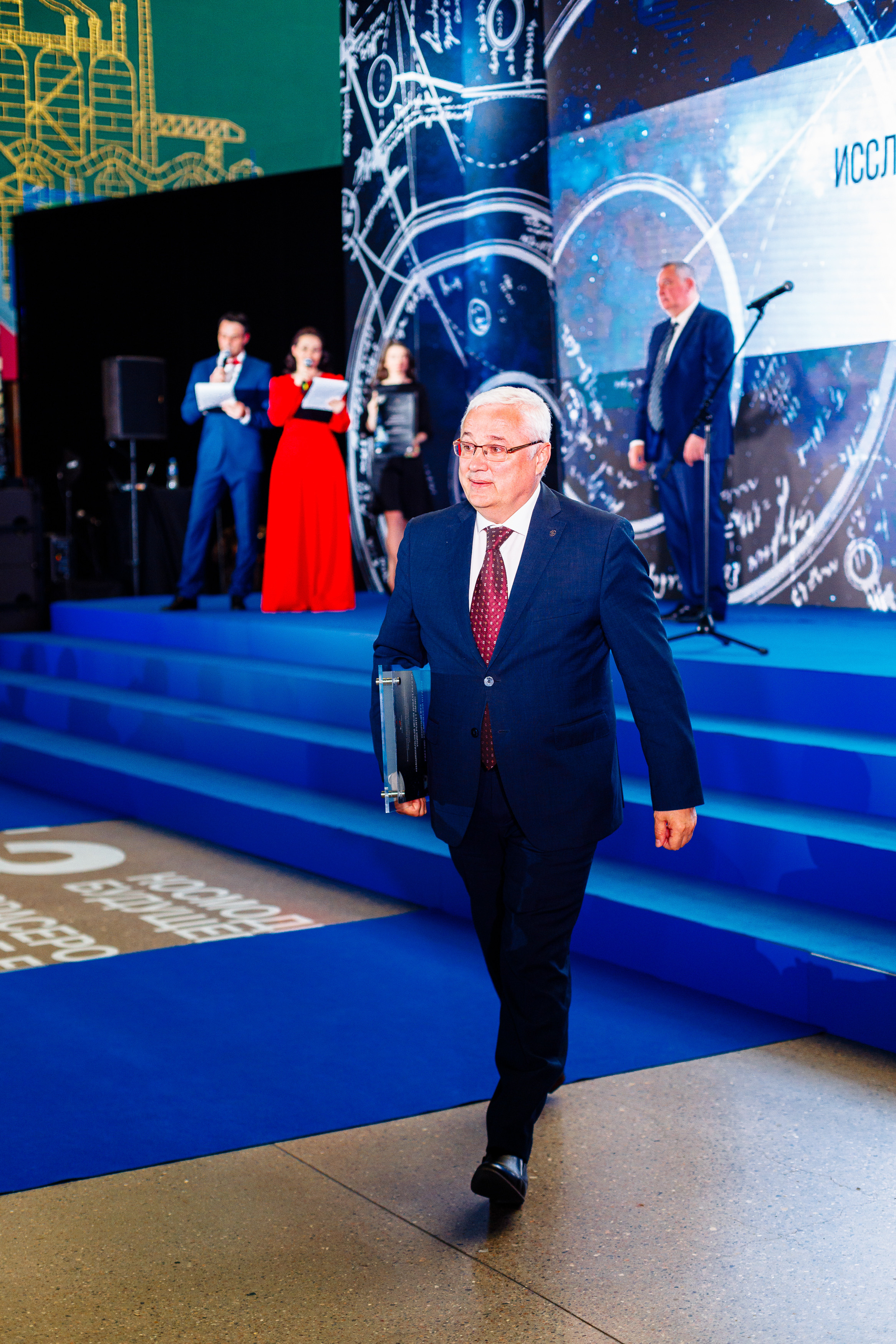 Созвездие Роскосмоса. Свадебный и портретный фотограф в Королёве Сергей Чихарев