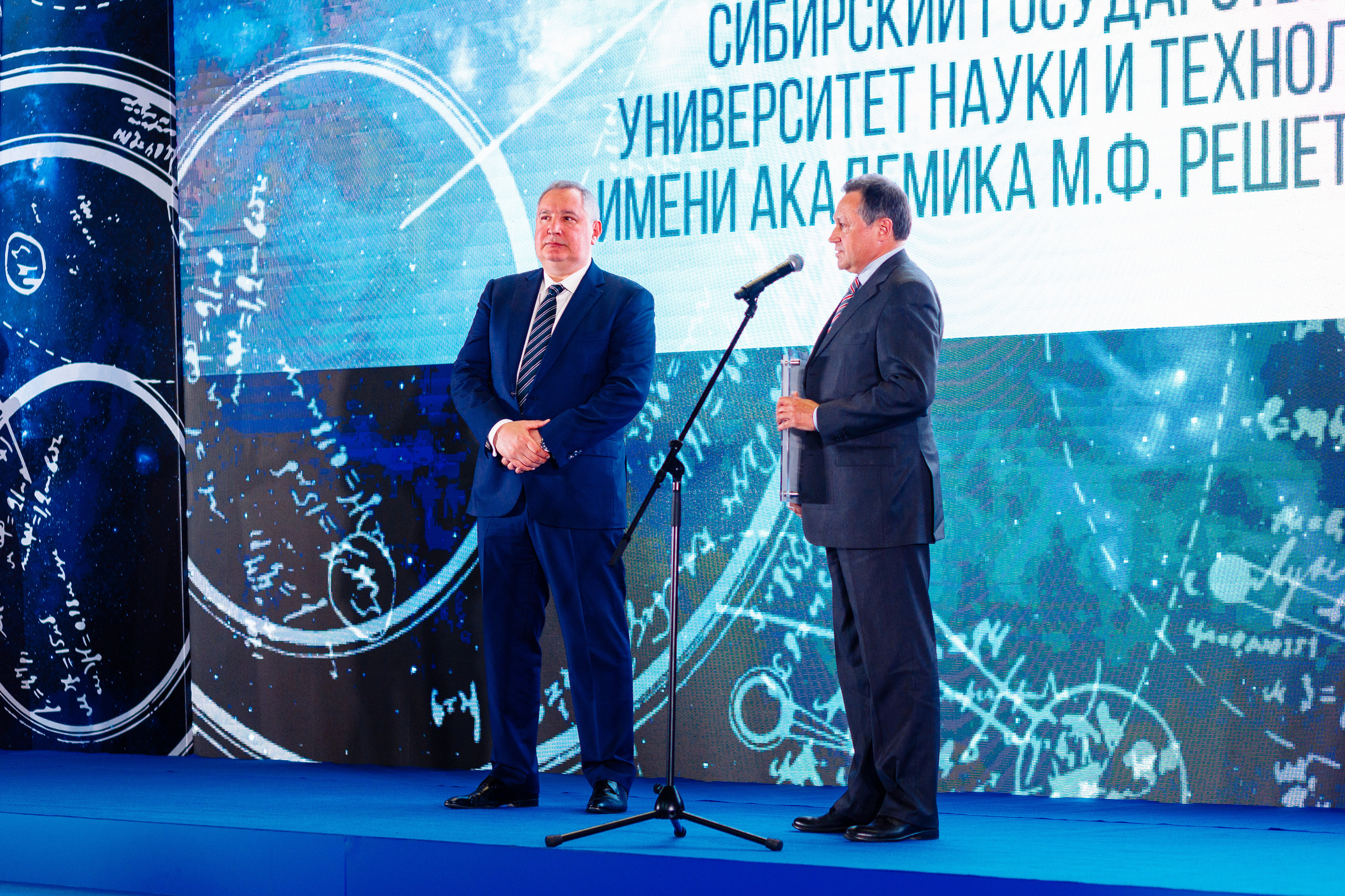 Созвездие Роскосмоса. Свадебный и портретный фотограф в Королёве Сергей Чихарев