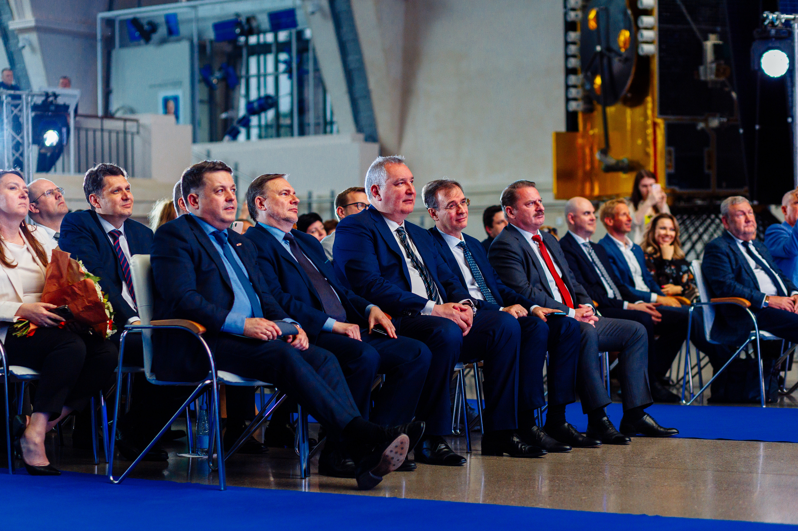 Созвездие Роскосмоса. Свадебный и портретный фотограф в Королёве Сергей Чихарев